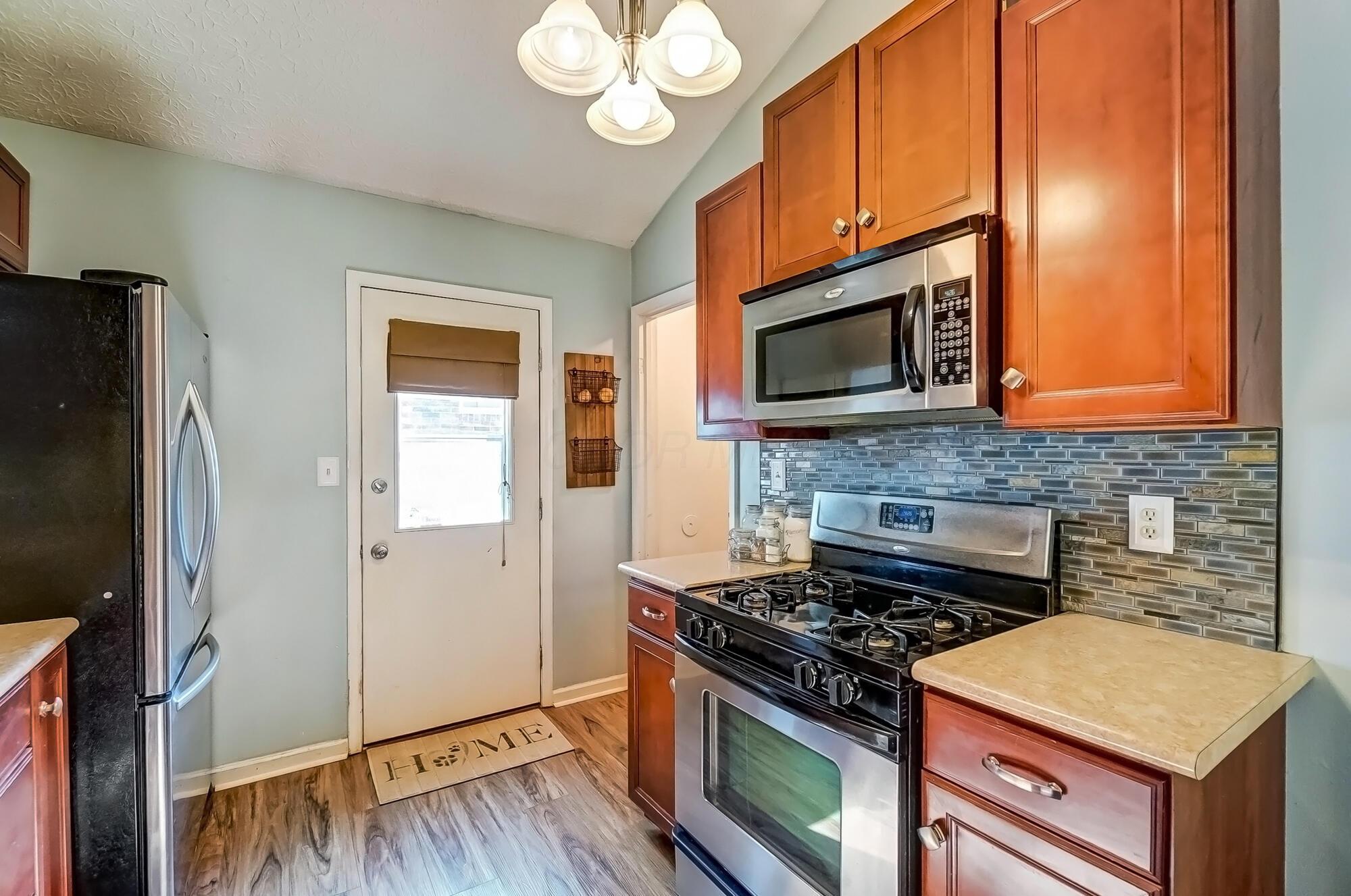 3231 Medoma Drive