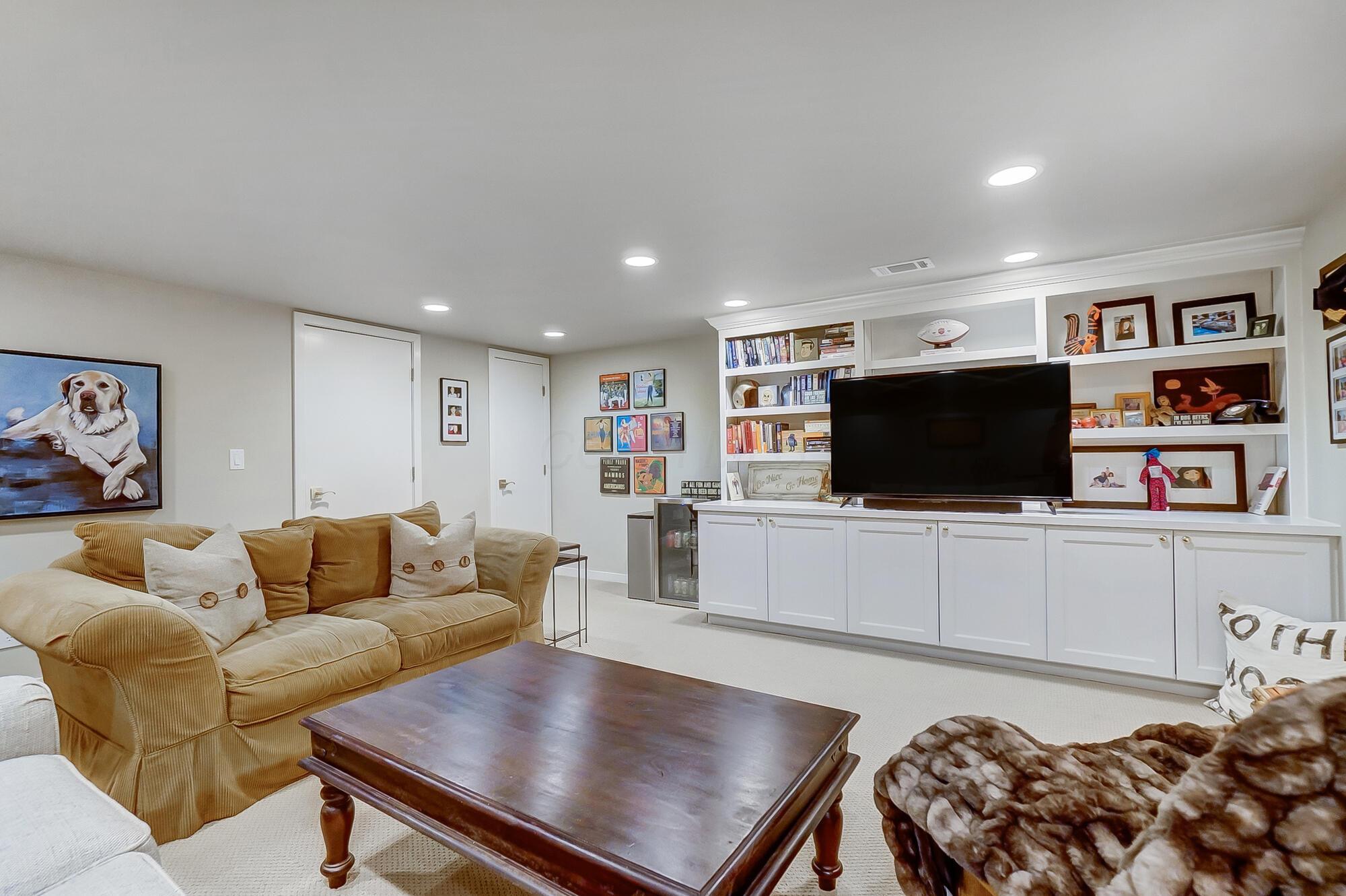 5736 Dunnwood Court