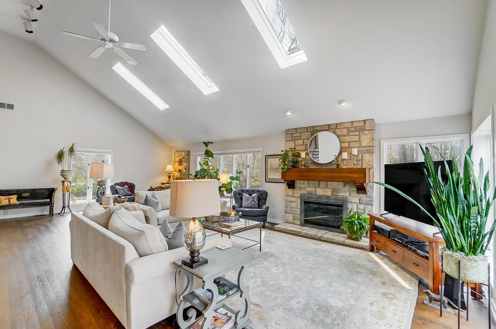 5736 Dunnwood Court