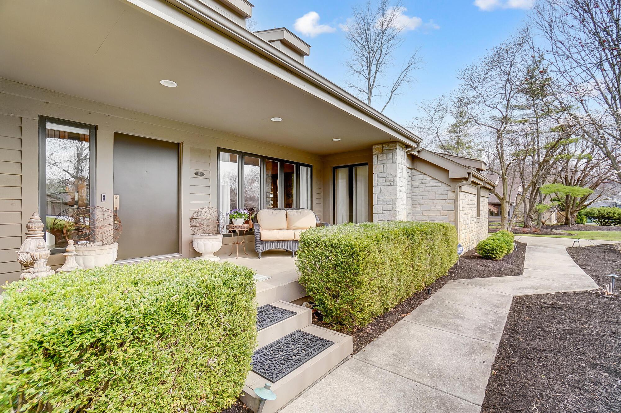 5736 Dunnwood Court