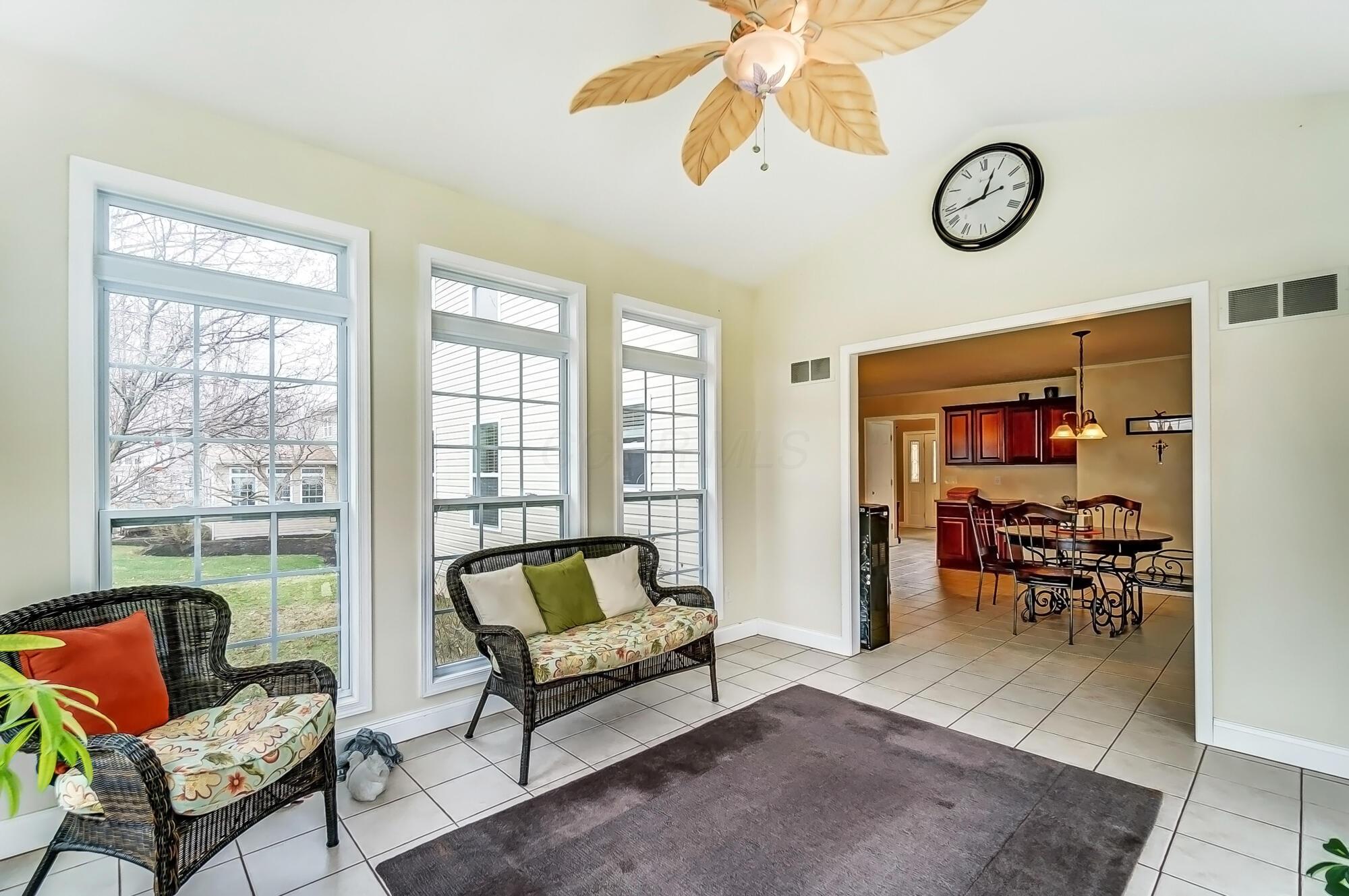 82 E Cuyuga Drive