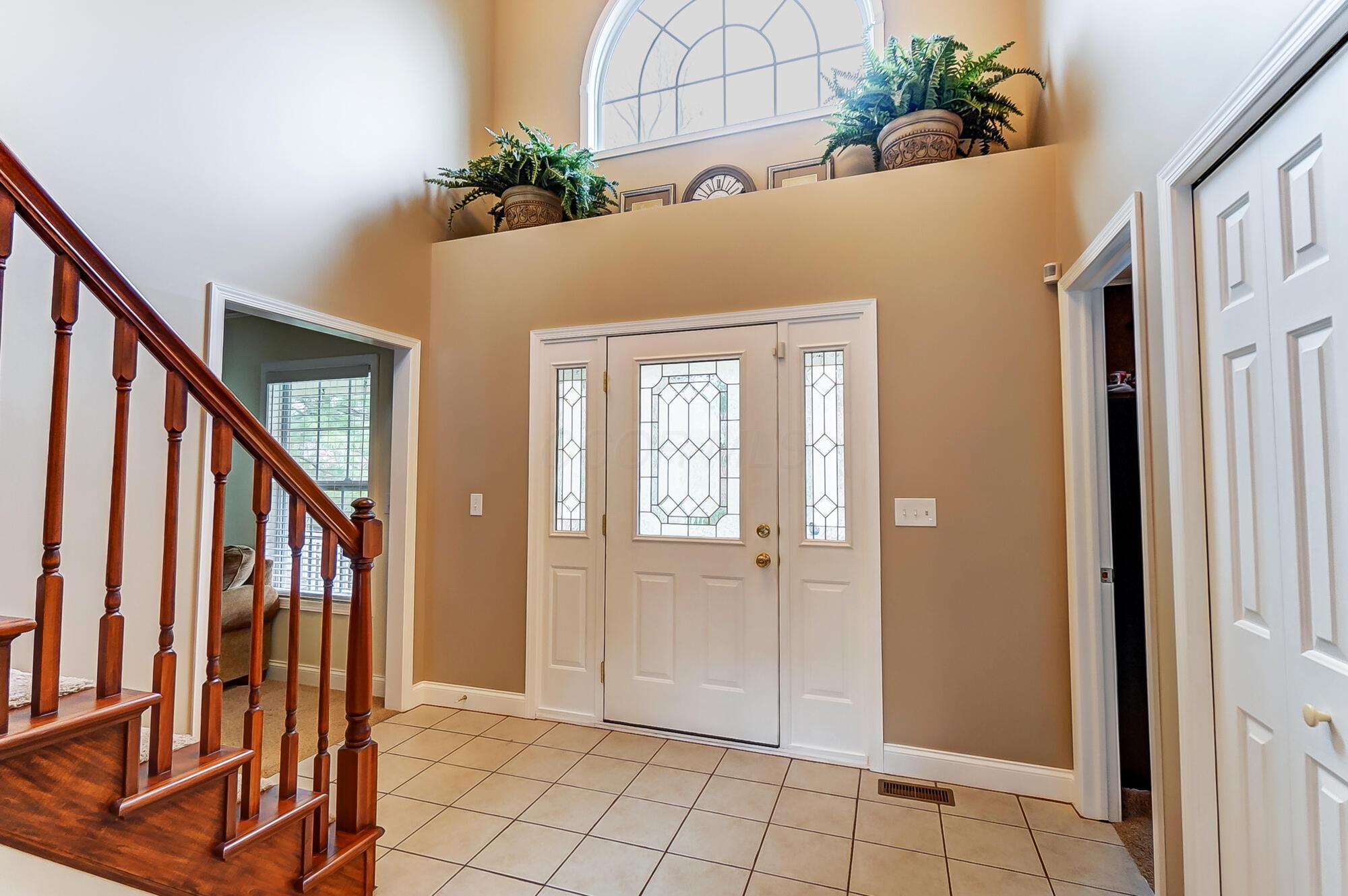 82 E Cuyuga Drive