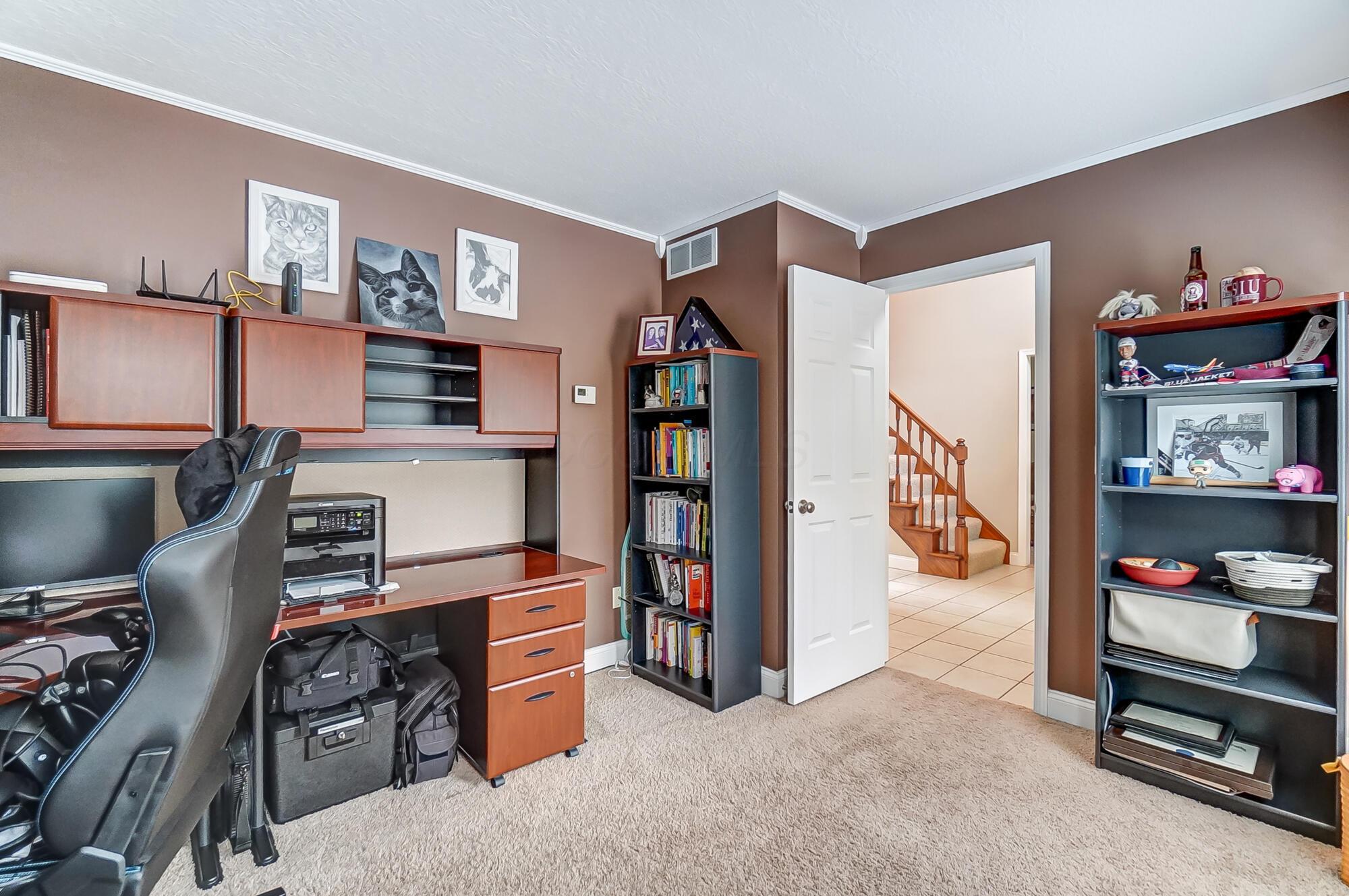 82 E Cuyuga Drive
