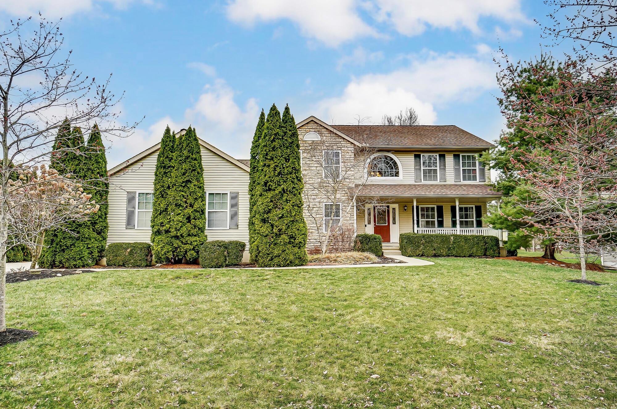 82 E Cuyuga Drive