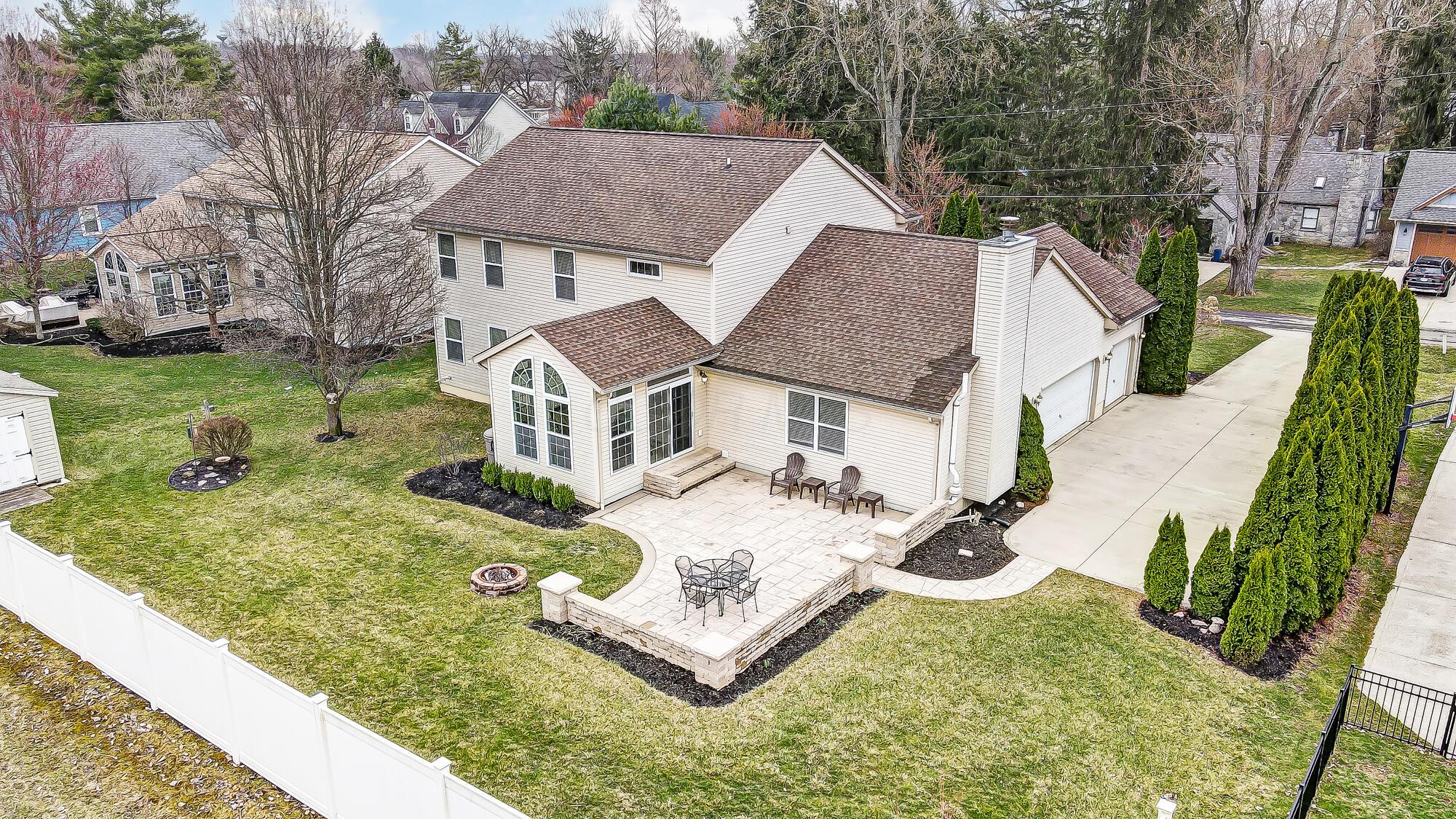 82 E Cuyuga Drive