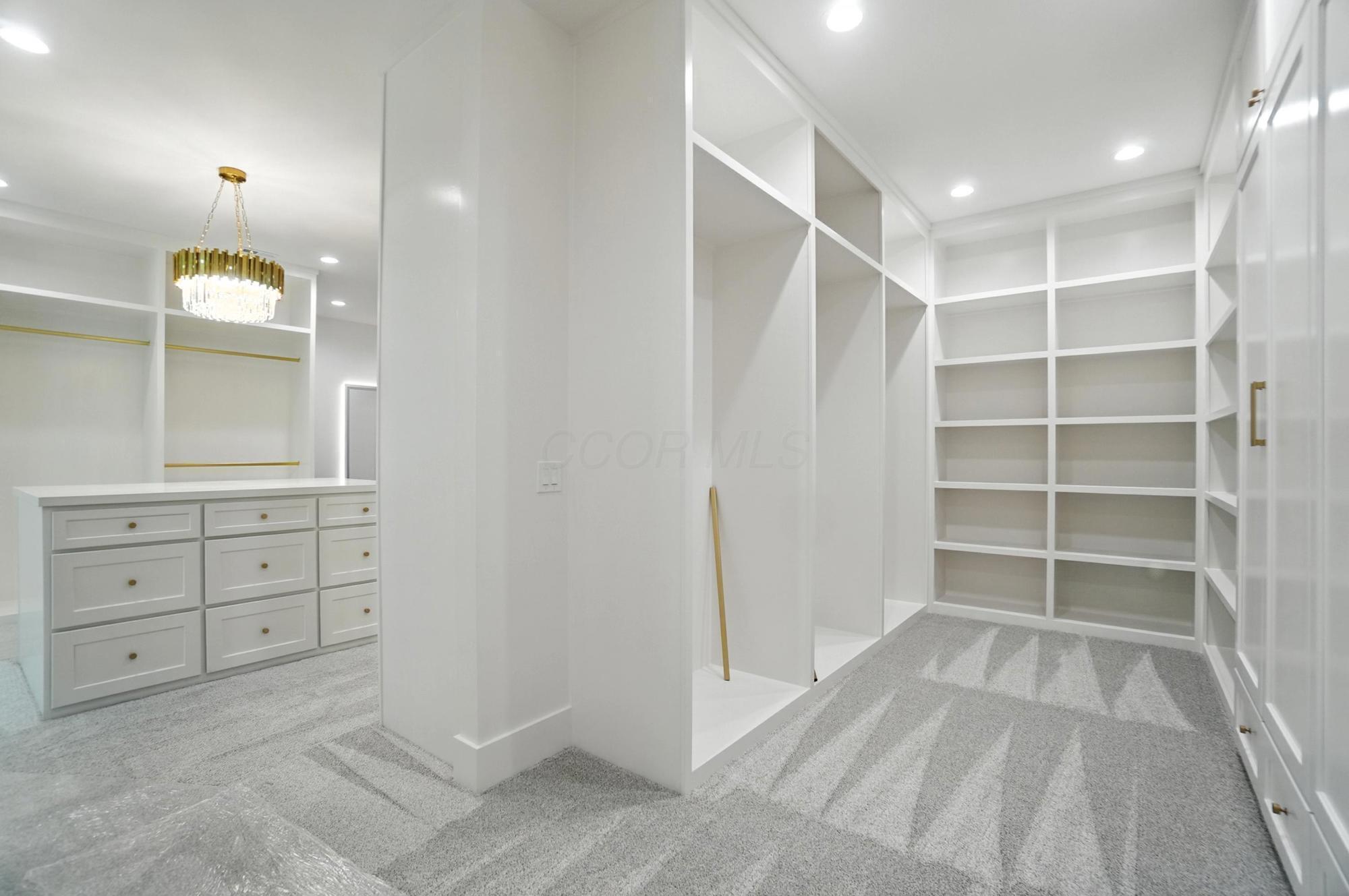 10007 Allen Drive