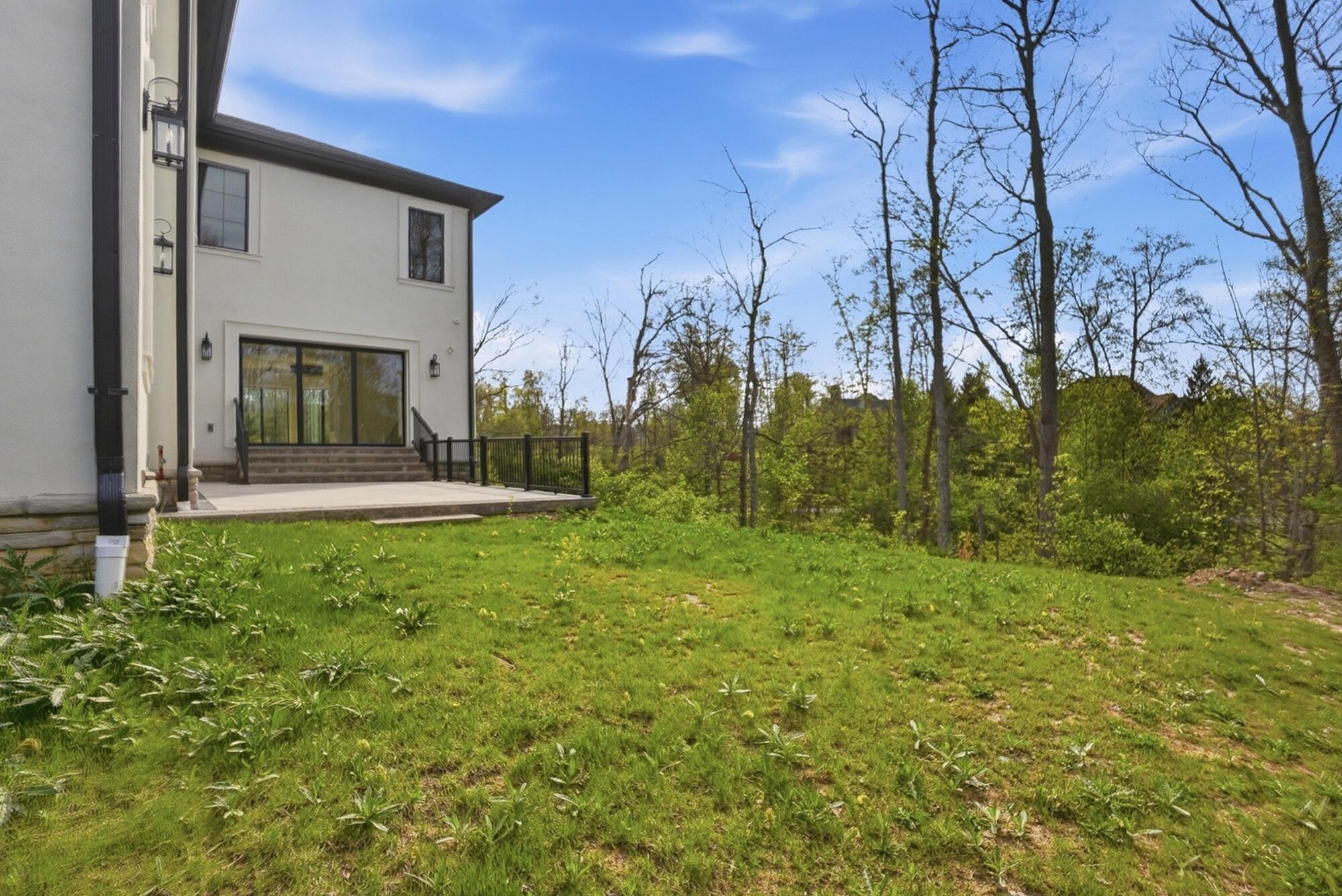 10007 Allen Drive