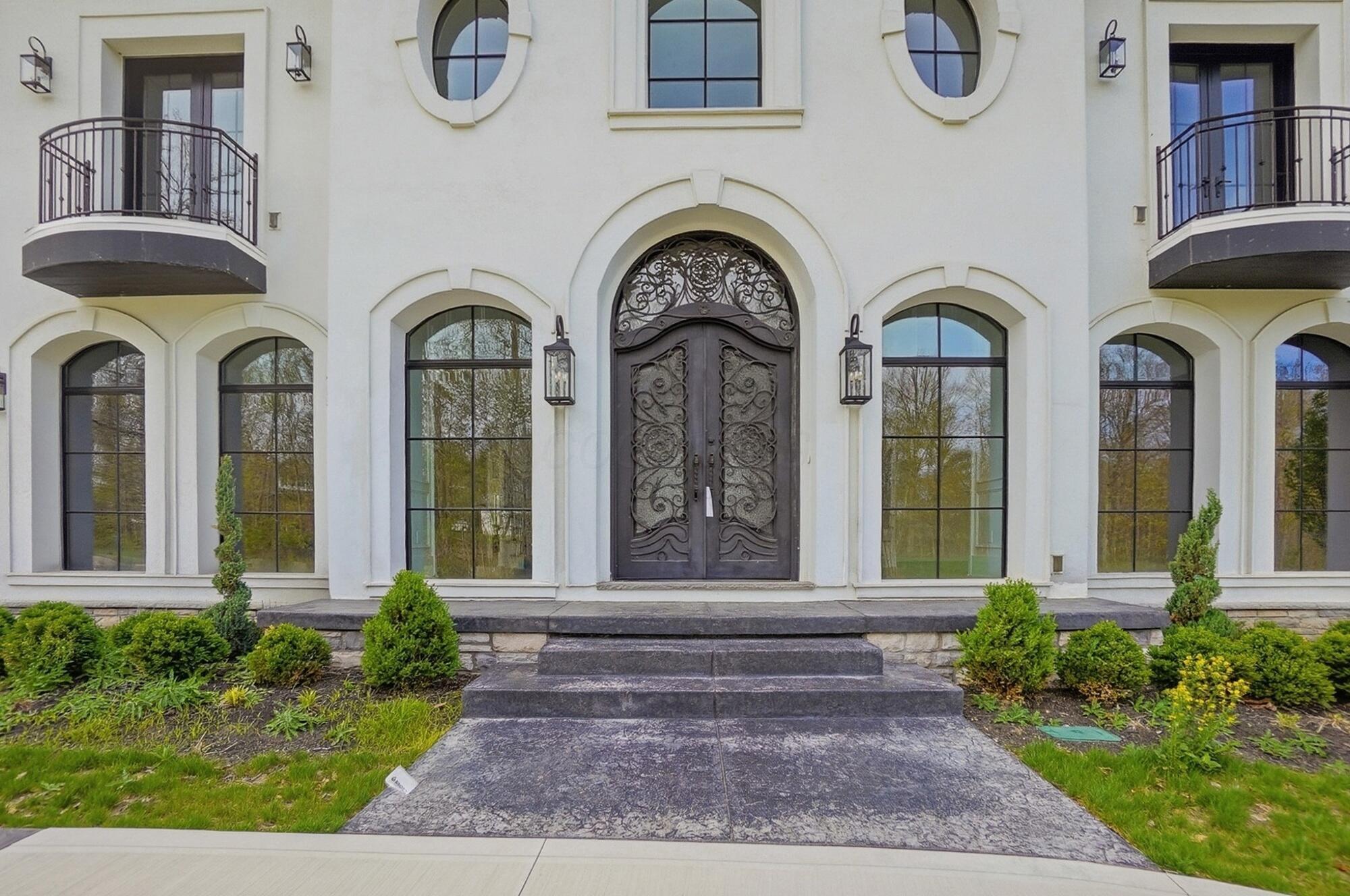 10007 Allen Drive