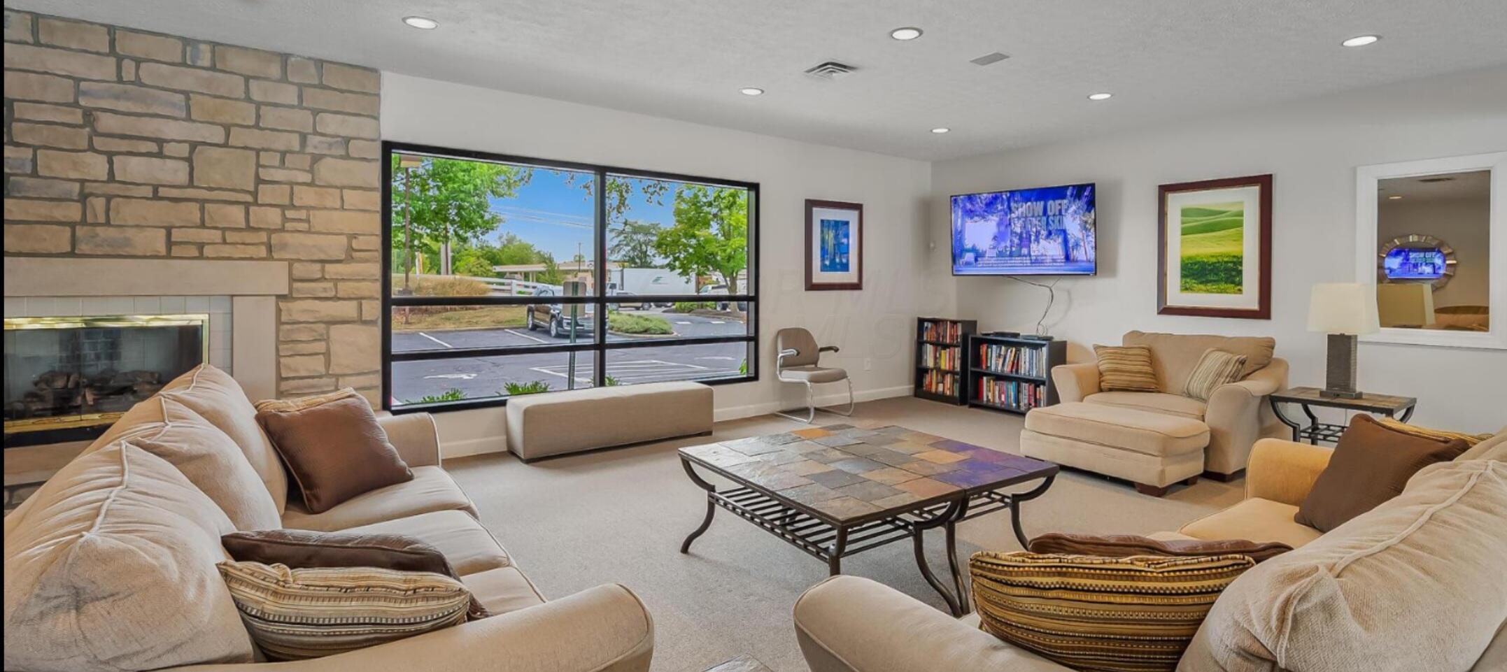 4020 Blendon Way Drive, 68C