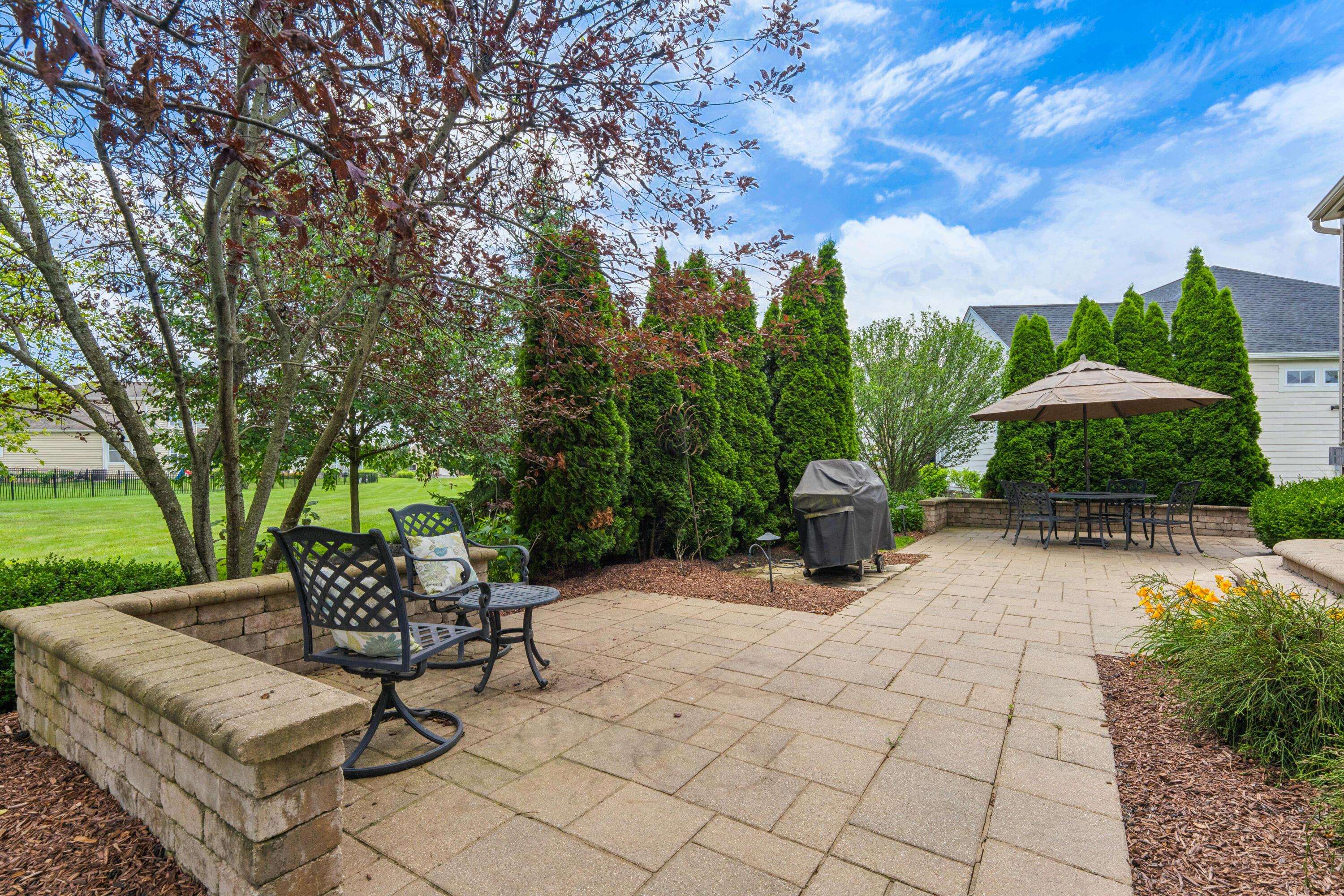 6715 Clear Creek Loop