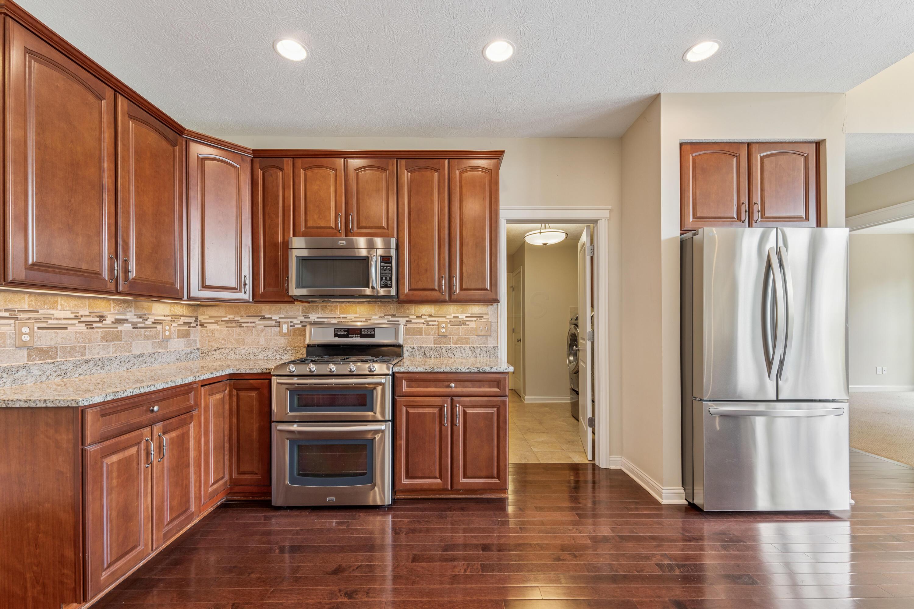 6715 Clear Creek Loop