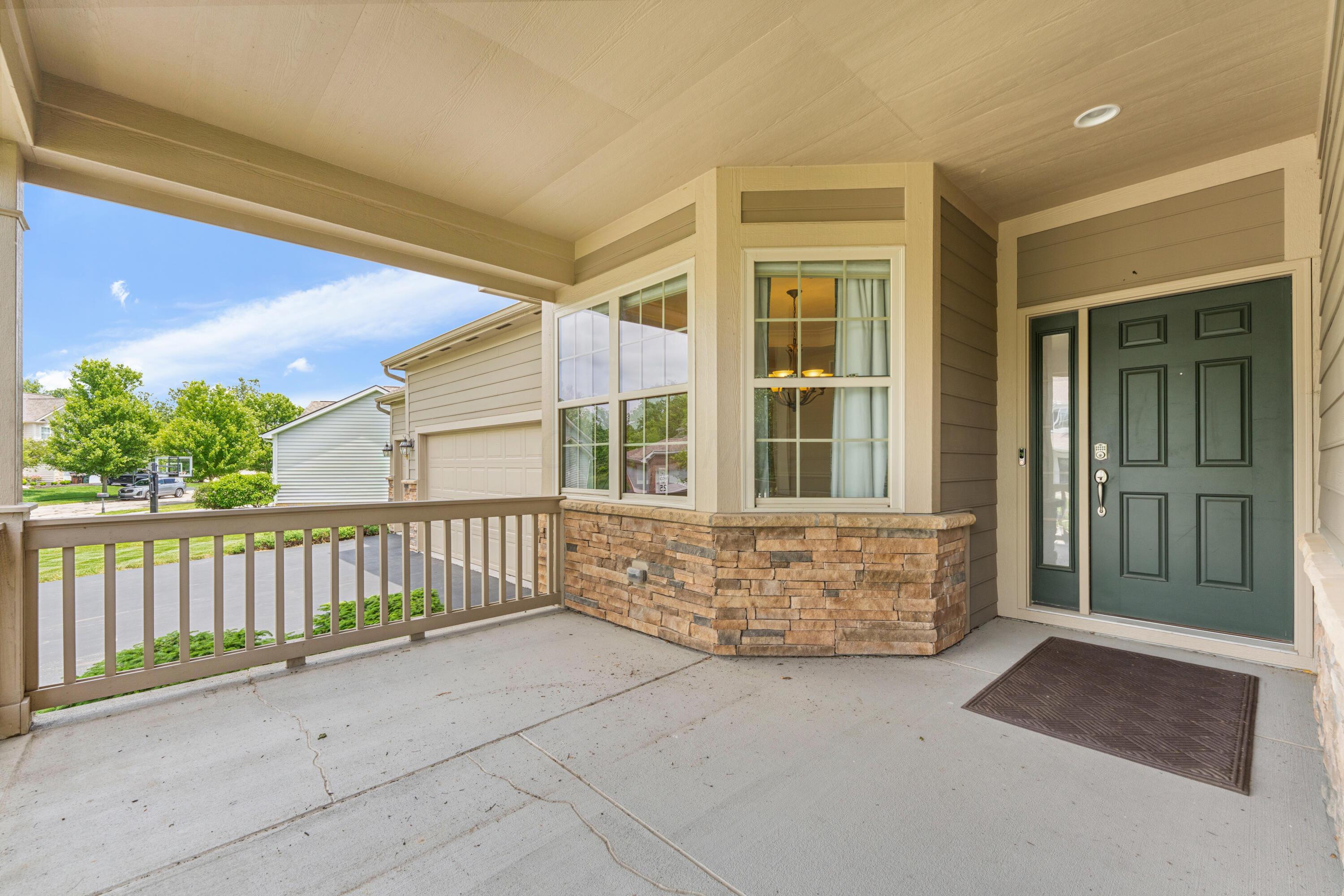 6715 Clear Creek Loop