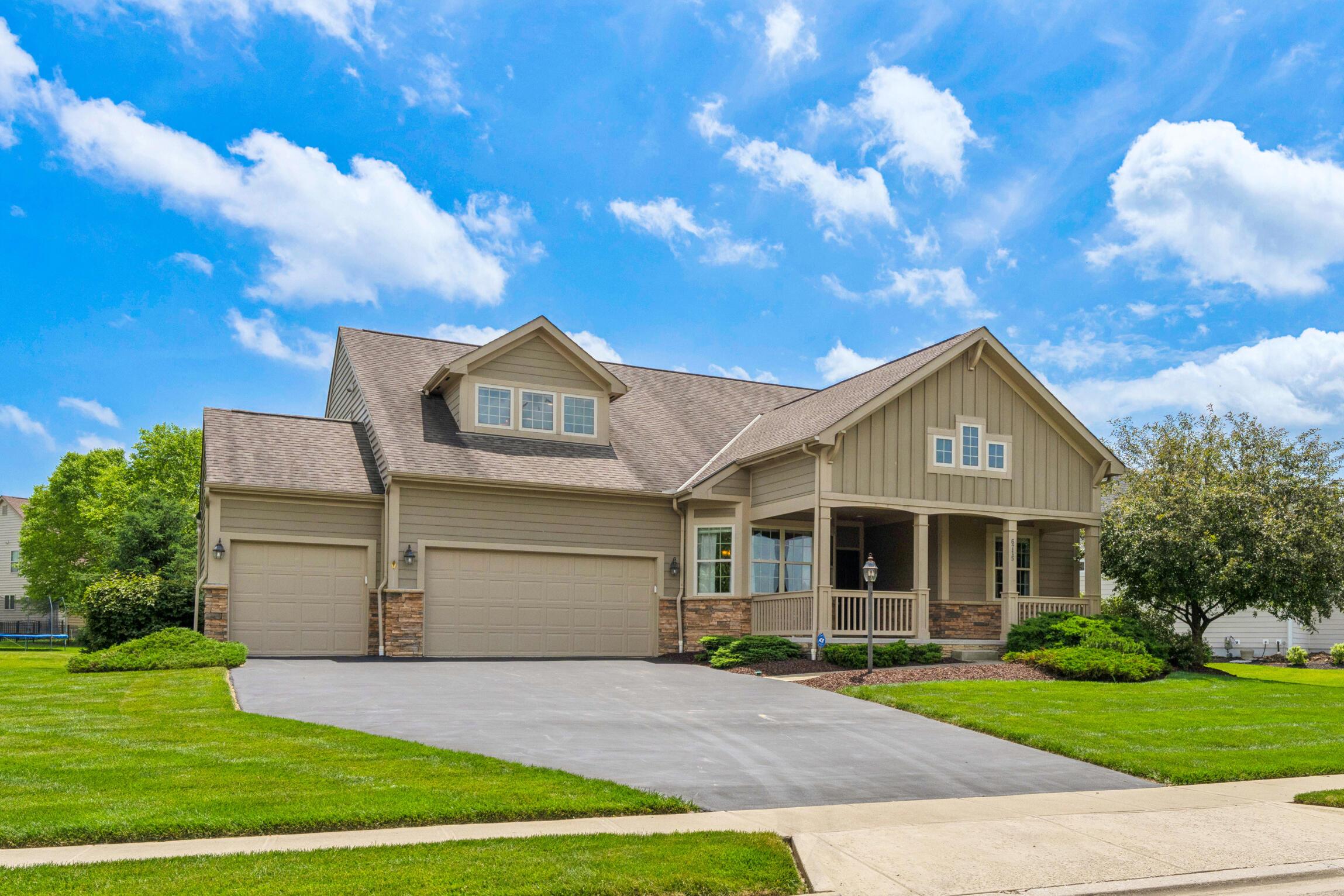 6715 Clear Creek Loop