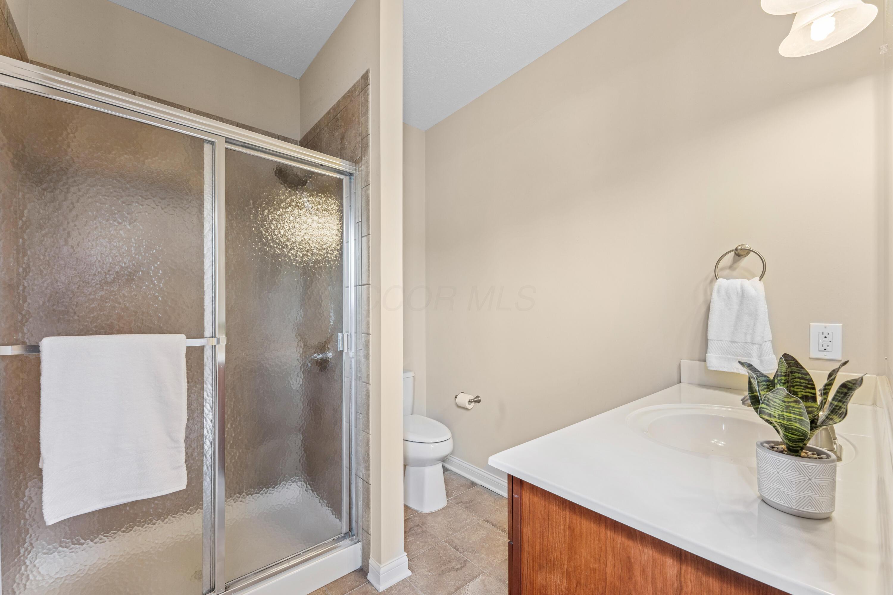 6715 Clear Creek Loop