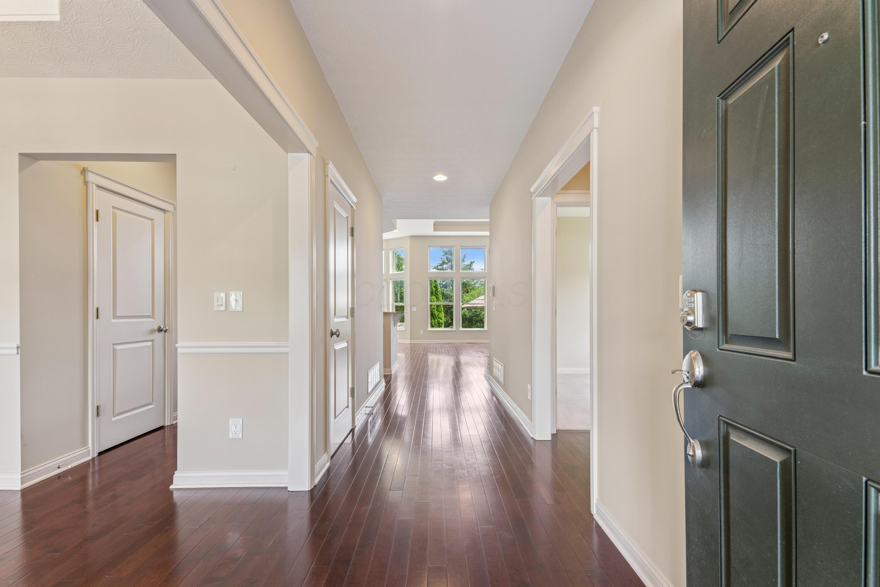 6715 Clear Creek Loop