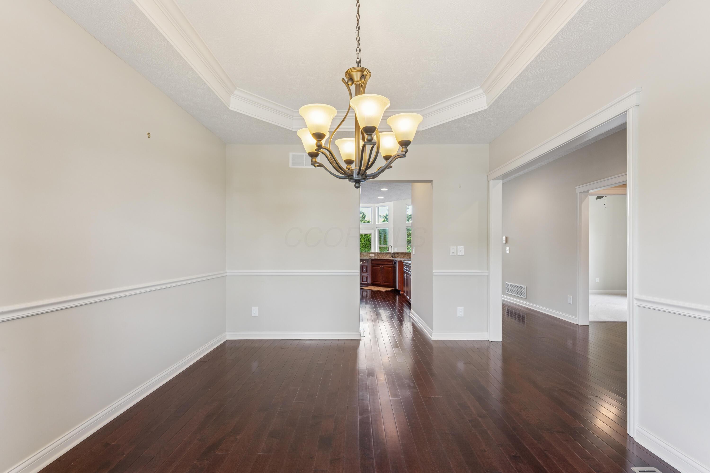 6715 Clear Creek Loop