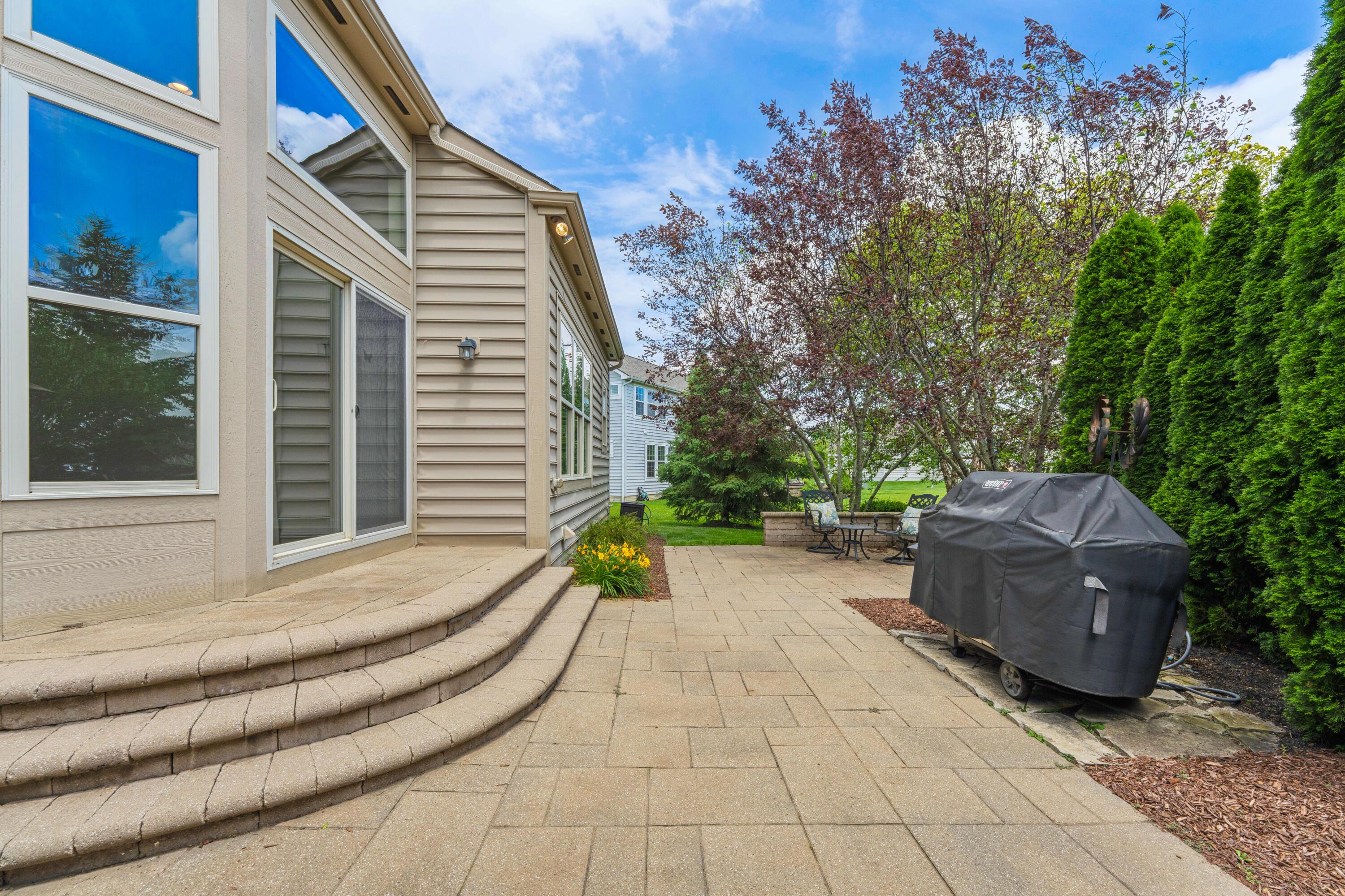 6715 Clear Creek Loop