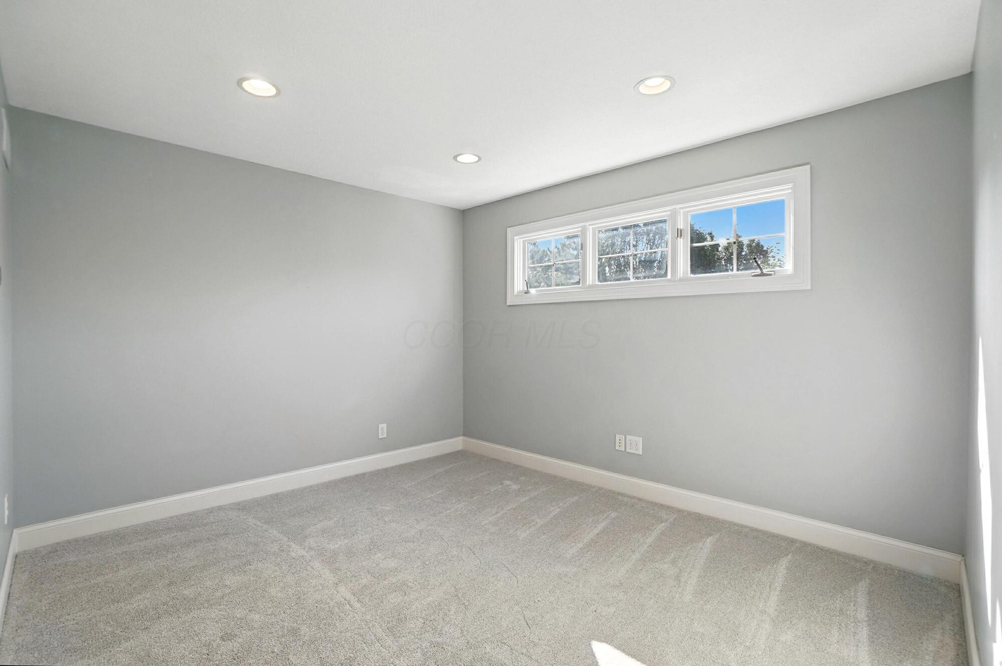 8140 Grafton End