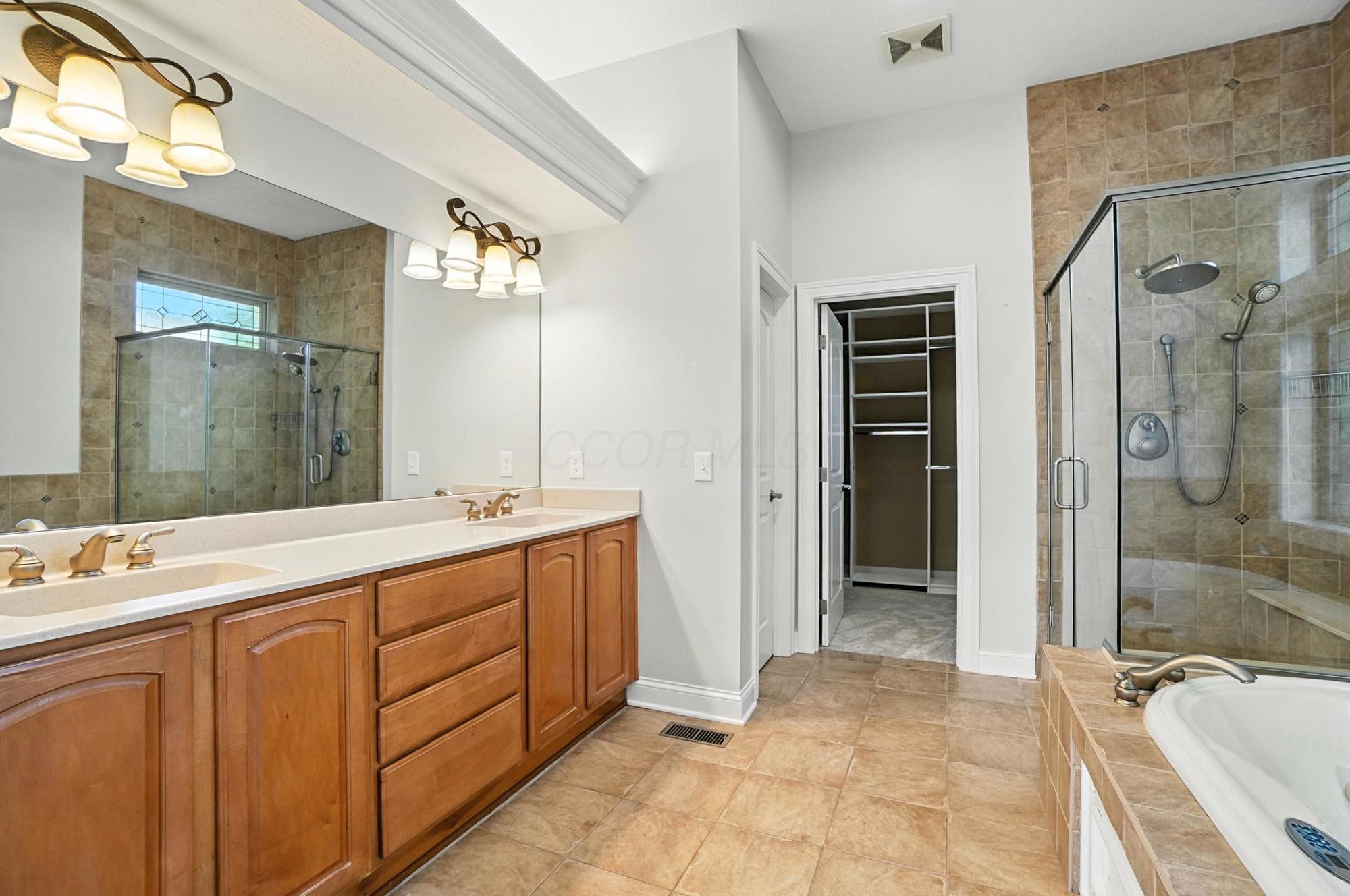 8140 Grafton End
