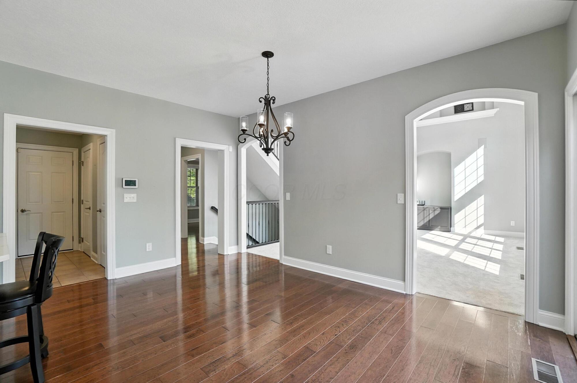 8140 Grafton End