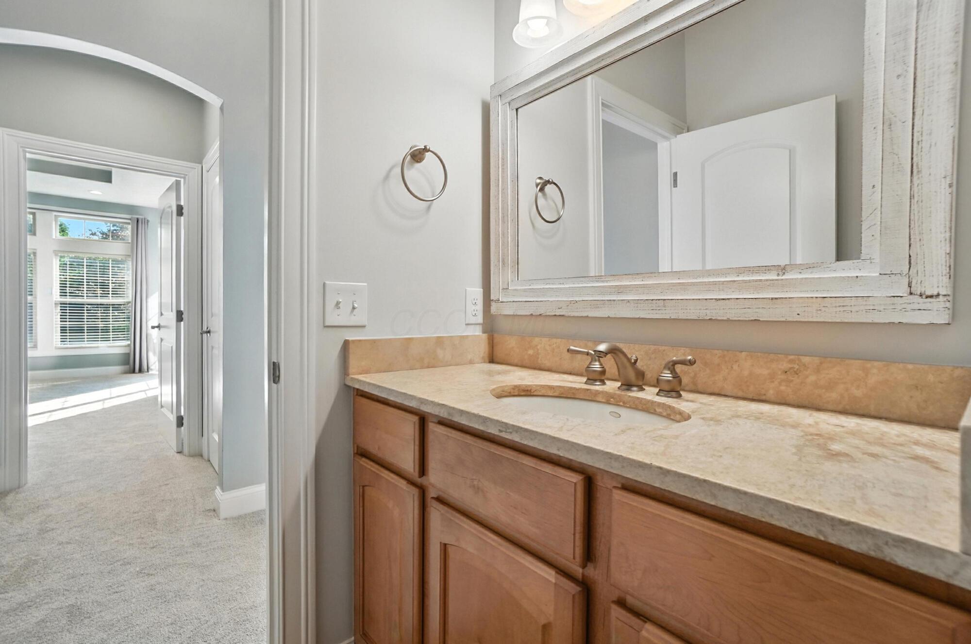 8140 Grafton End