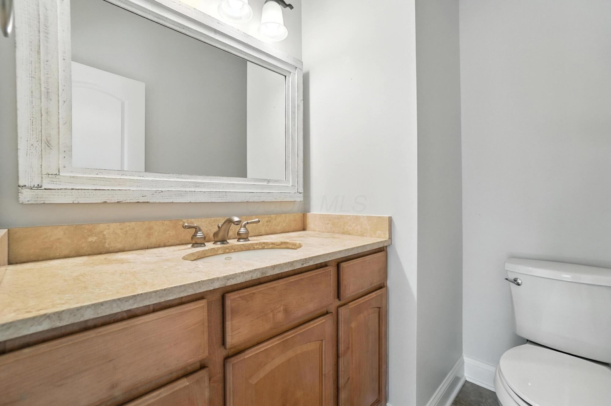 8140 Grafton End