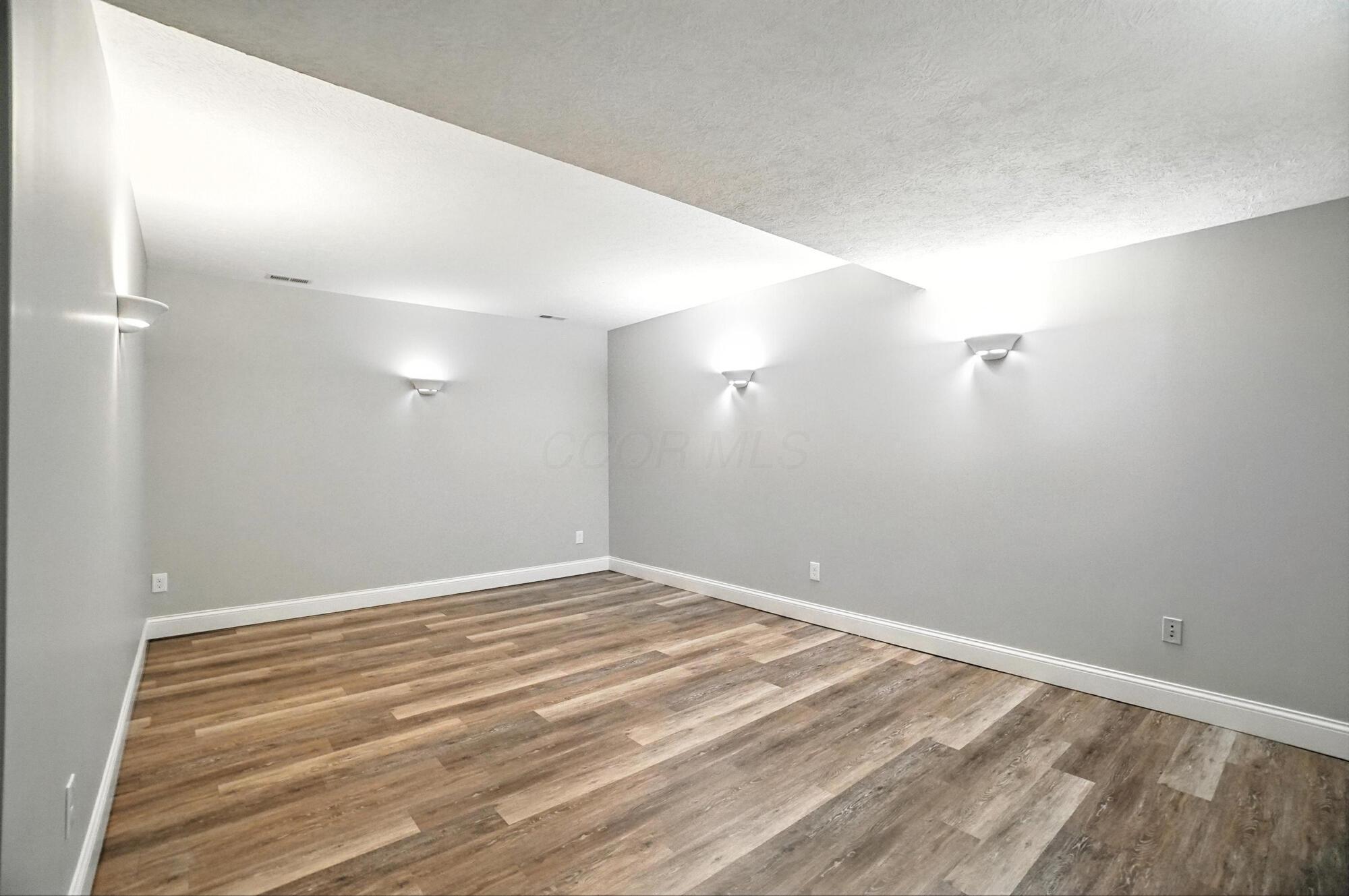8140 Grafton End