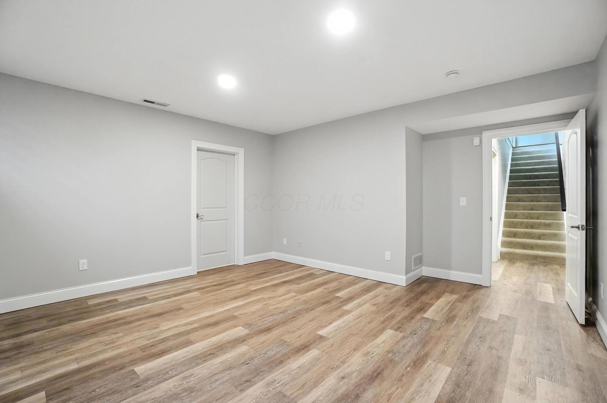 8140 Grafton End