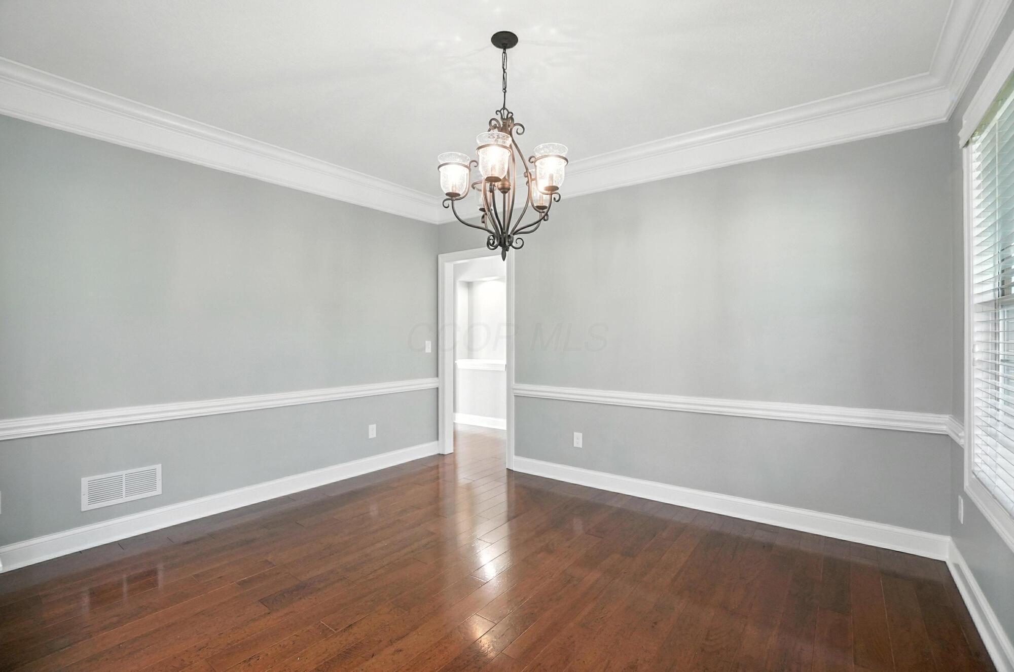 8140 Grafton End