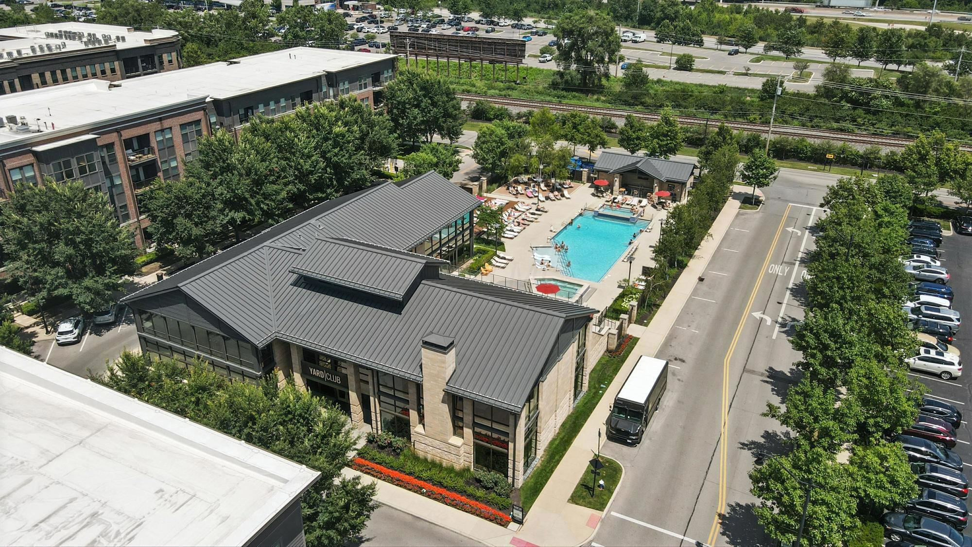 1068 Edgehill Road