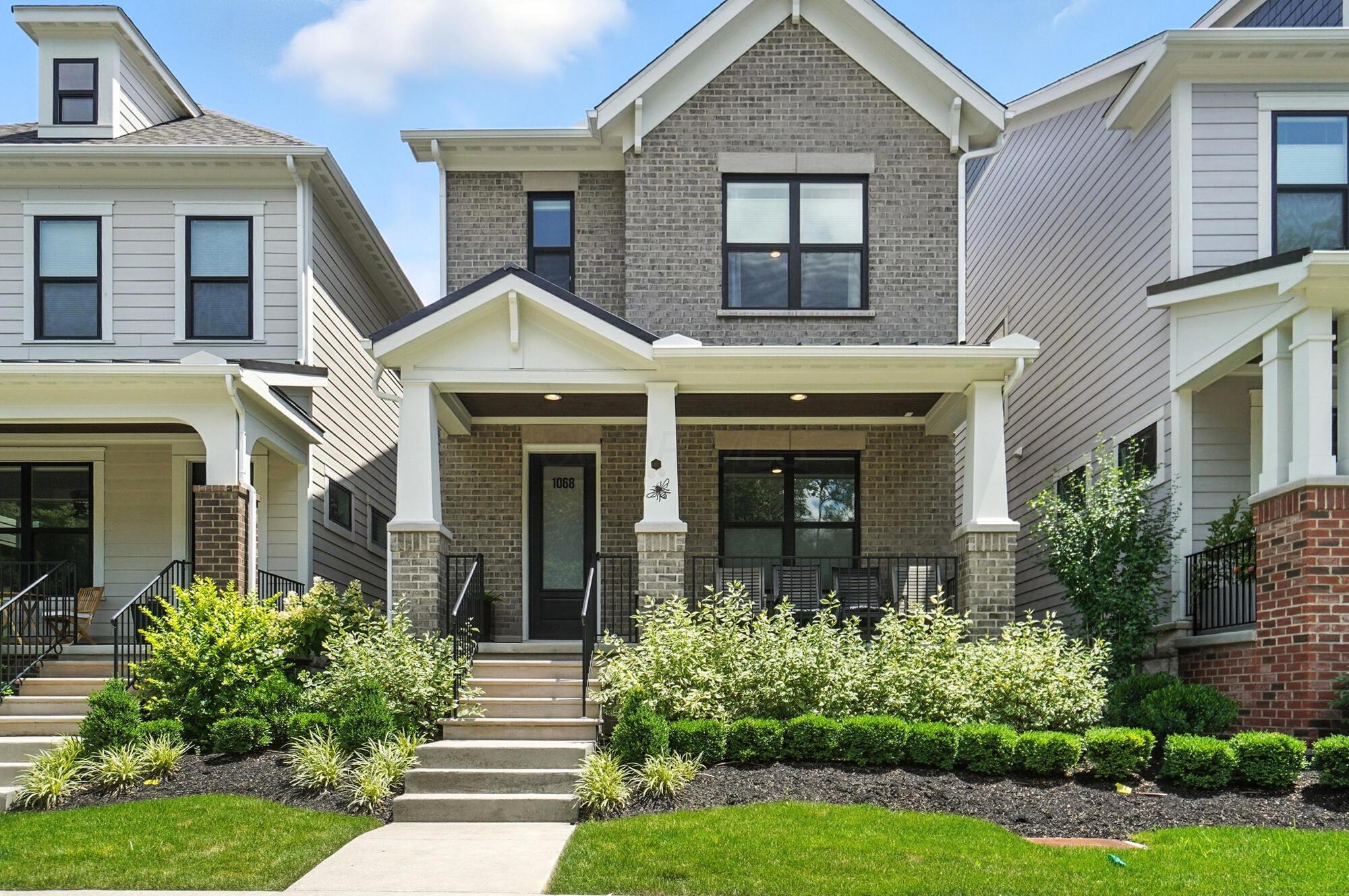 1068 Edgehill Road