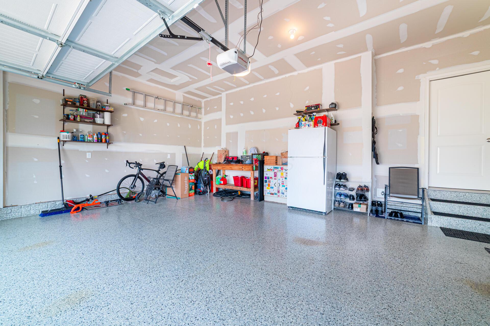 6374 Johnnycake Lane