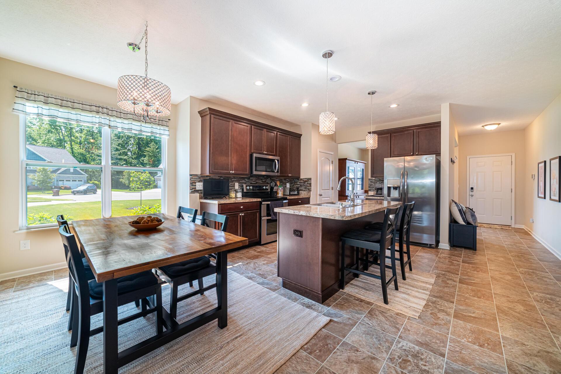 6374 Johnnycake Lane