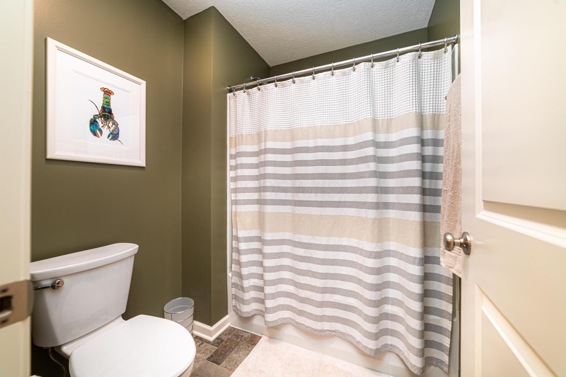 6374 Johnnycake Lane