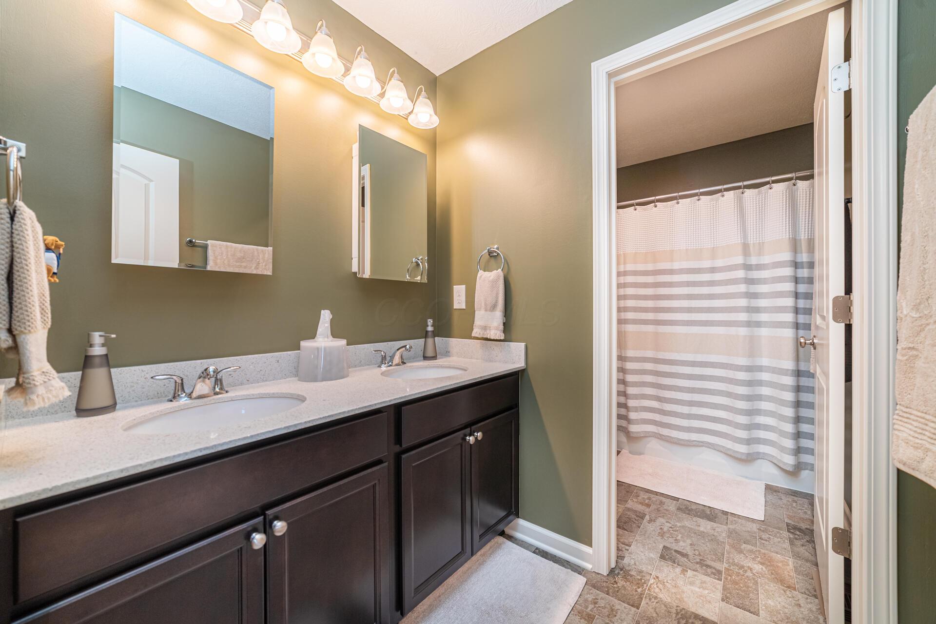 6374 Johnnycake Lane