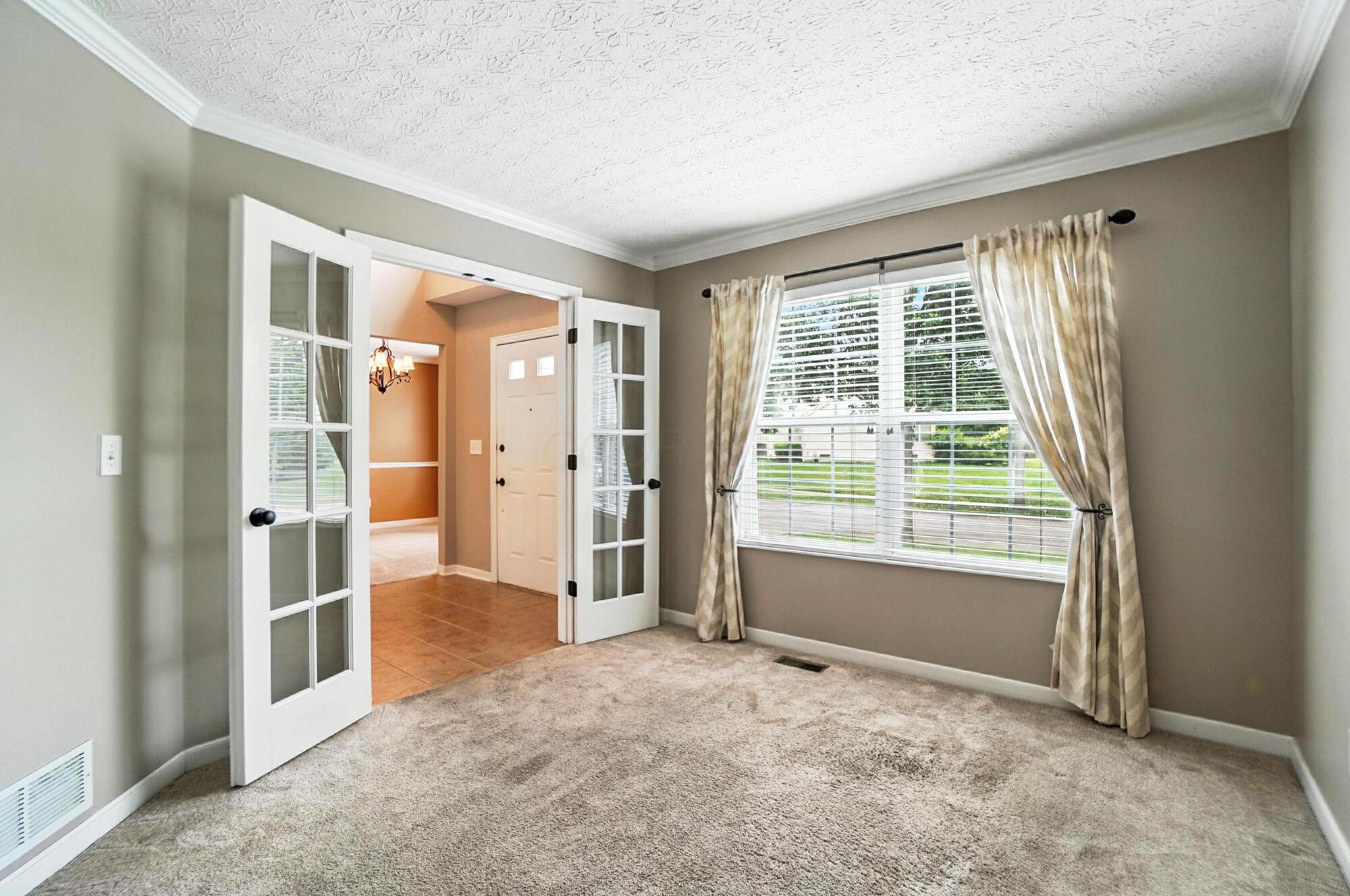 6696 Wisteria Circle