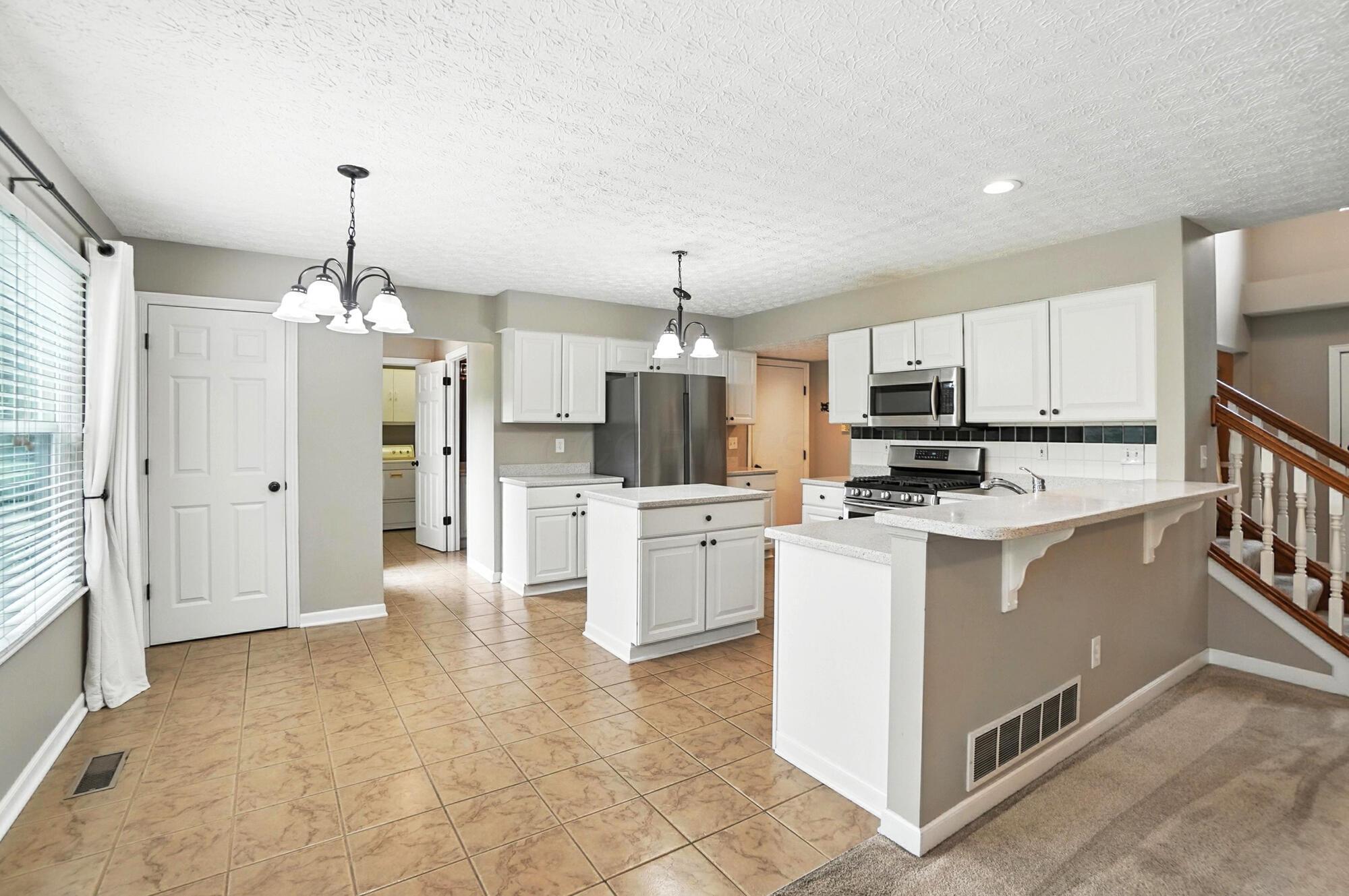 6696 Wisteria Circle