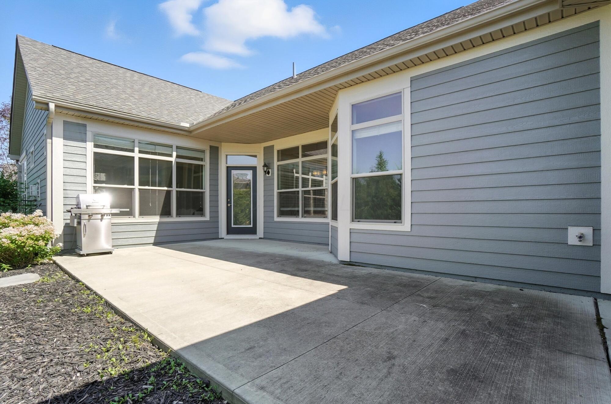 10543 Calla Lily Way