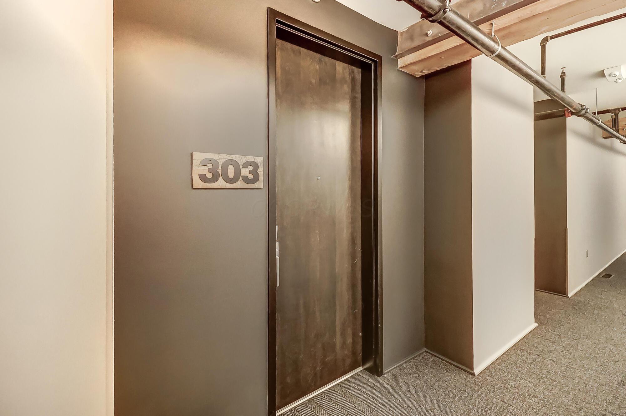 448 W Nationwide Boulevard, 303