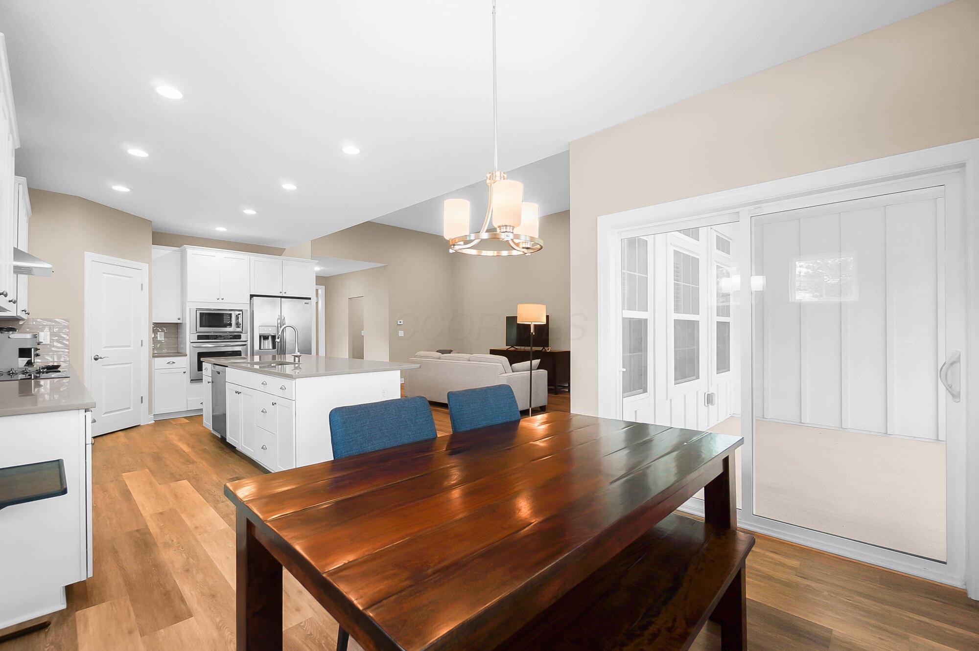 7059 Glenapp Lane