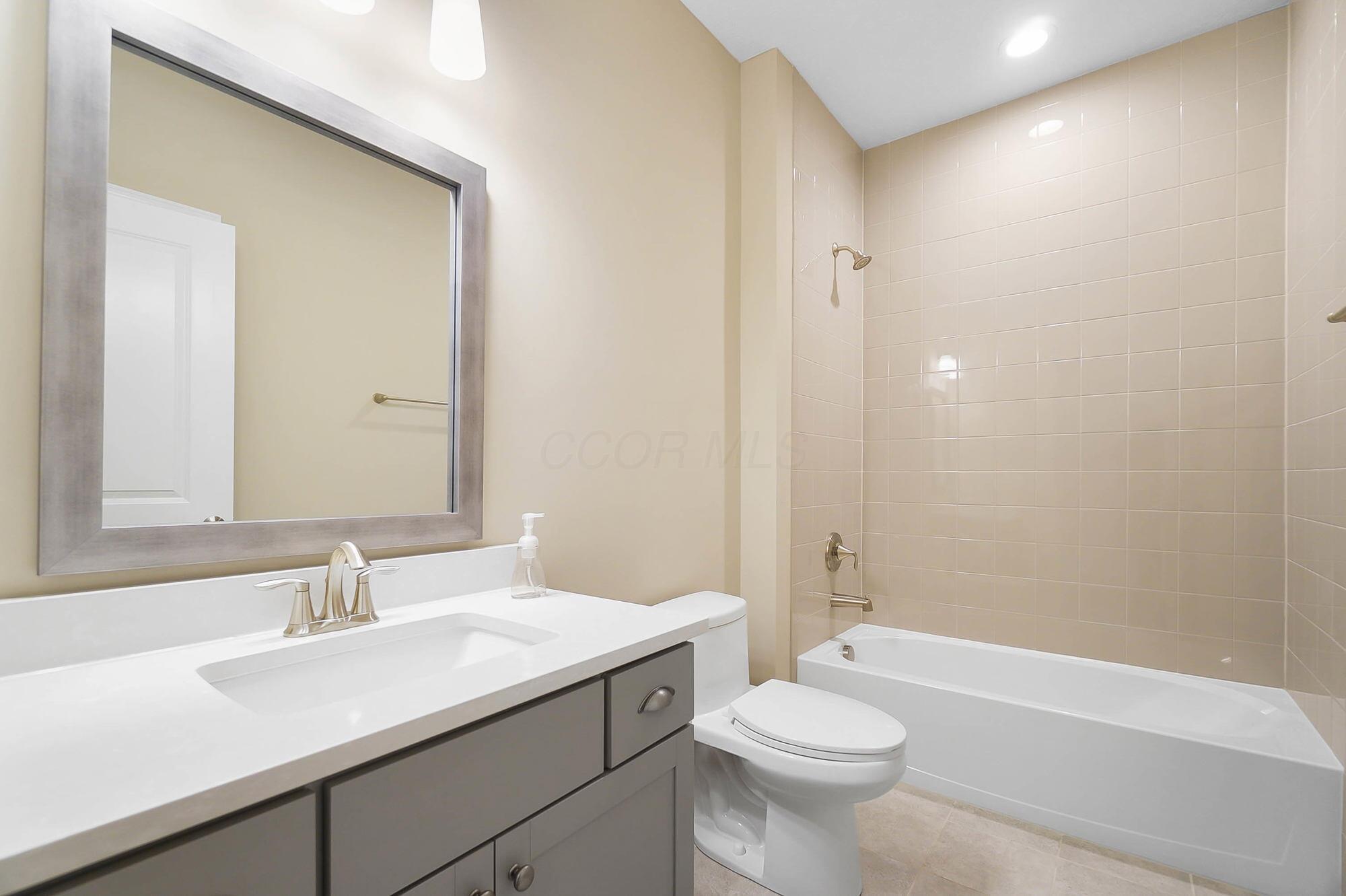 7059 Glenapp Lane