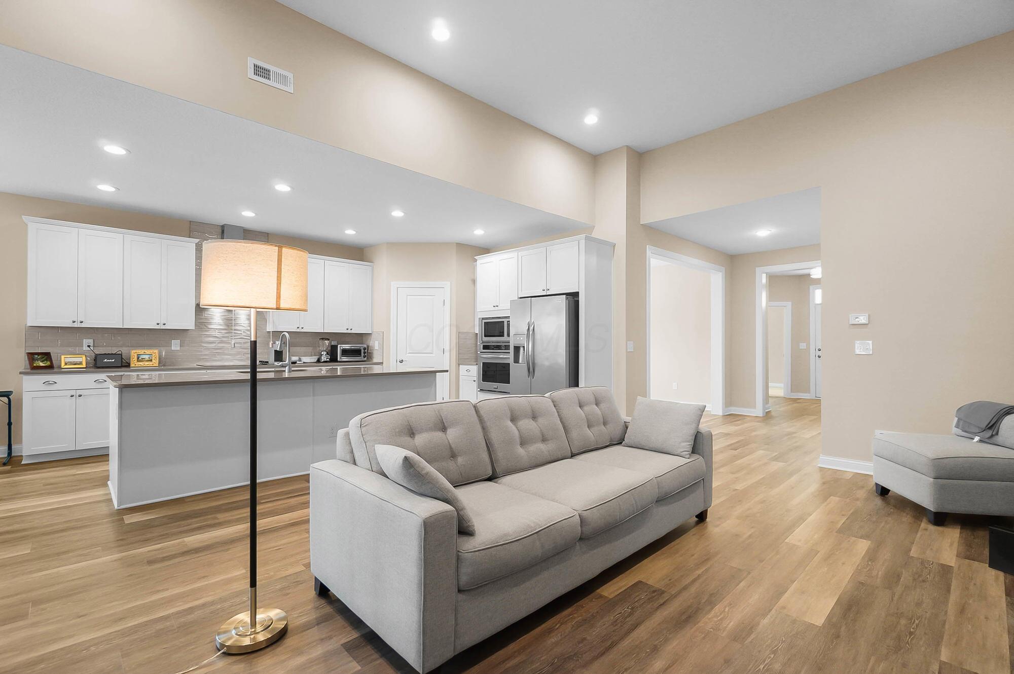 7059 Glenapp Lane