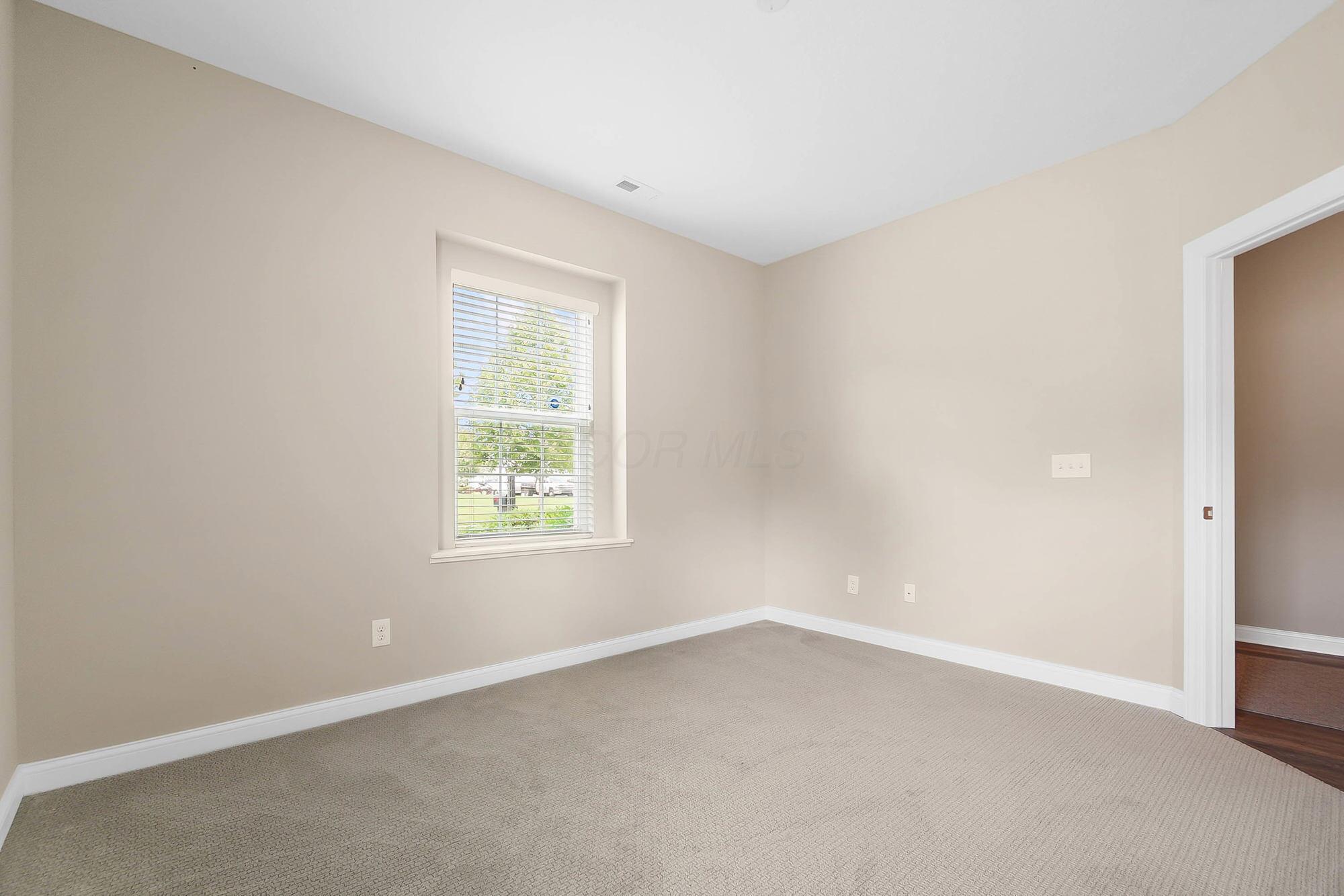7059 Glenapp Lane