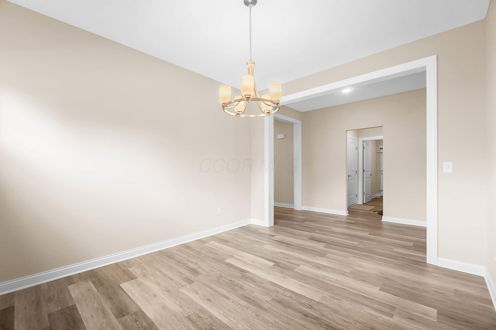 7059 Glenapp Lane