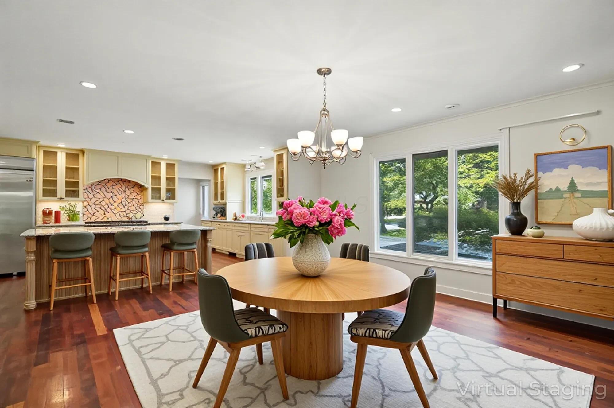 3885 Woodbridge Road