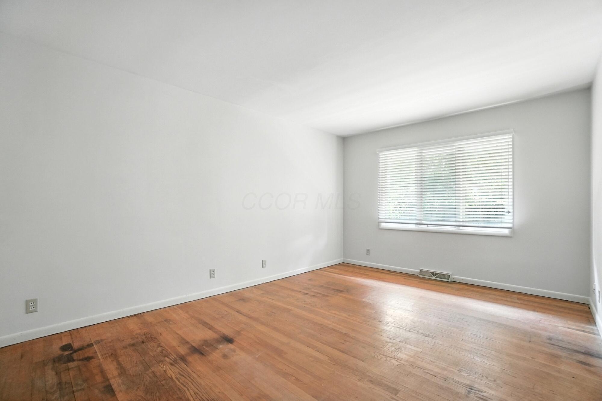 3885 Woodbridge Road