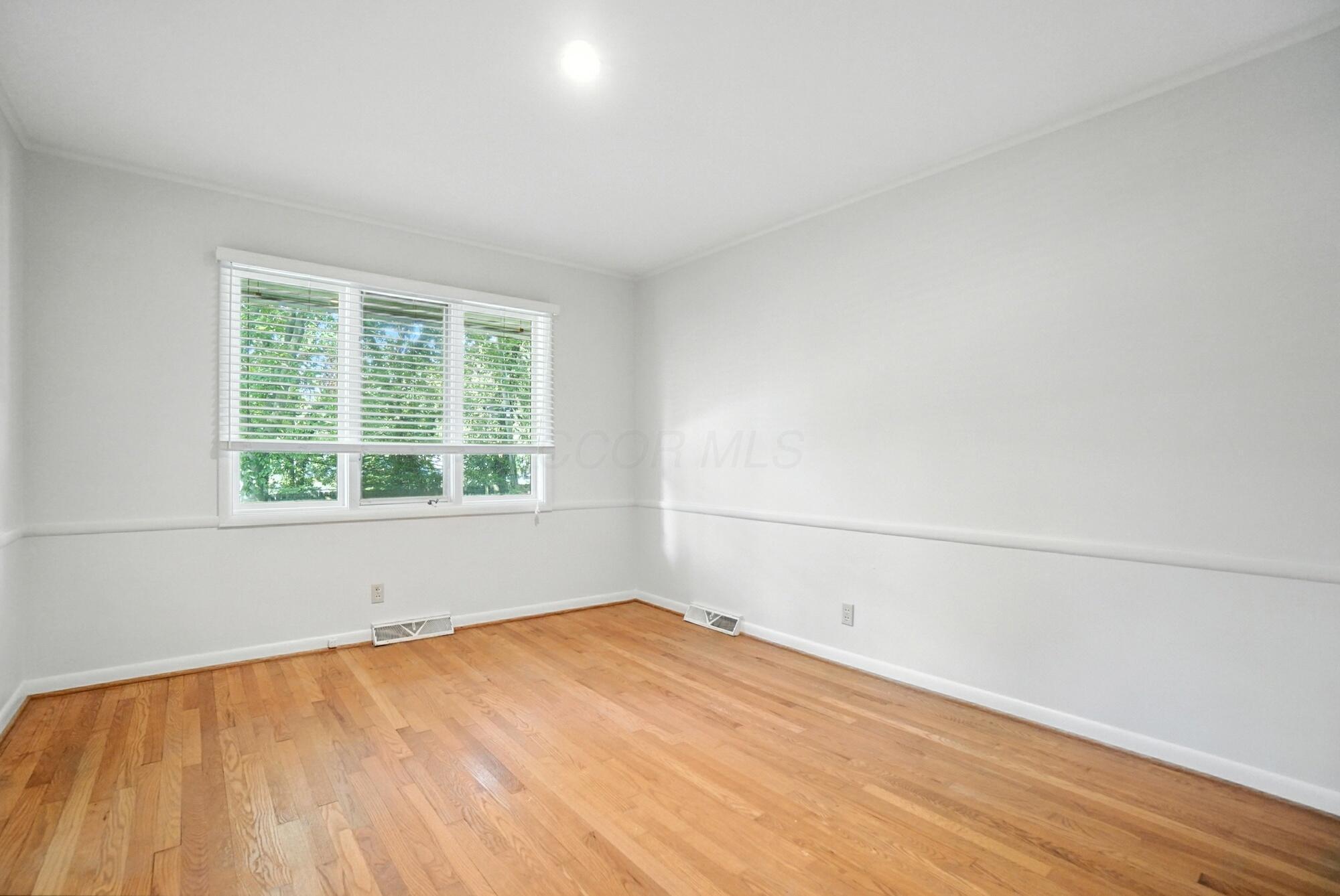 3885 Woodbridge Road