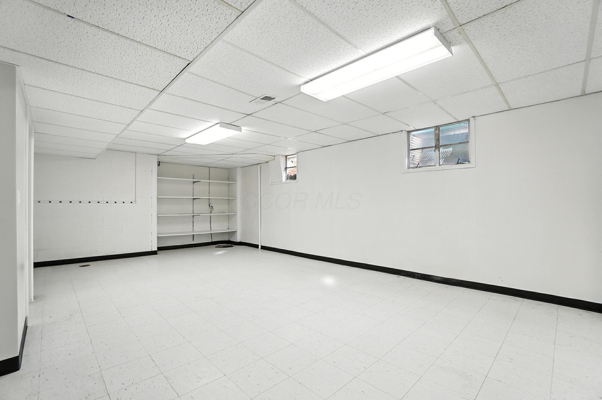 3885 Woodbridge Road