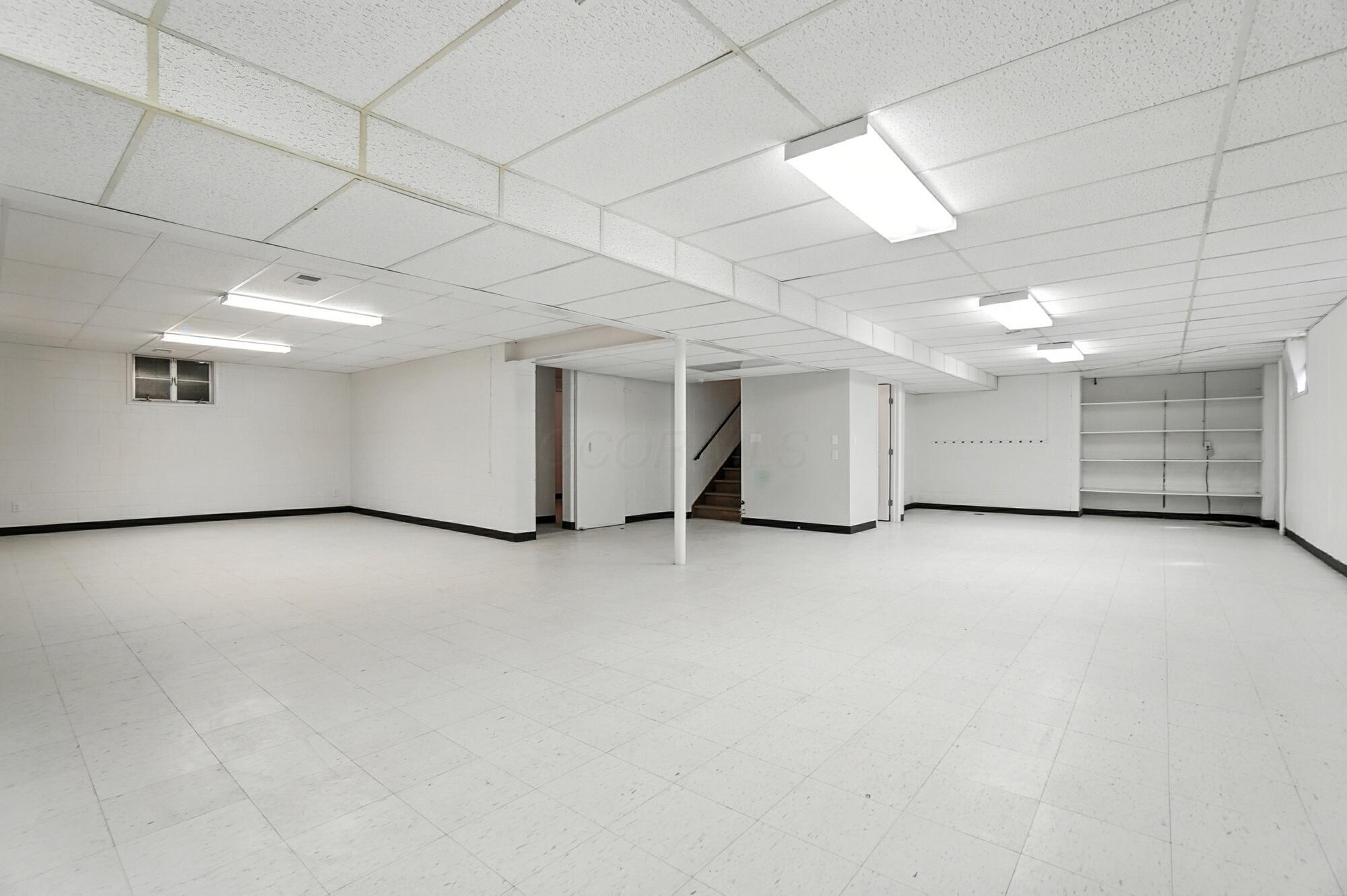 3885 Woodbridge Road