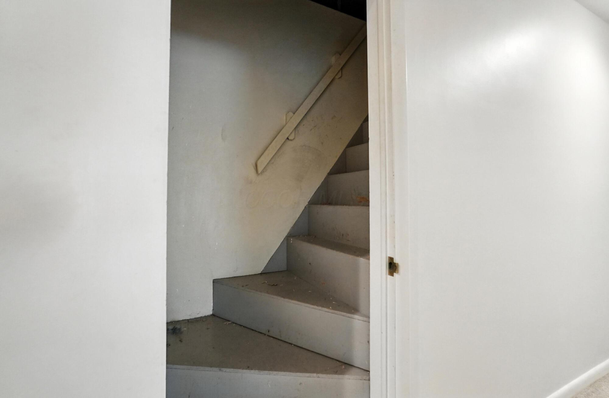 3885 Woodbridge Road